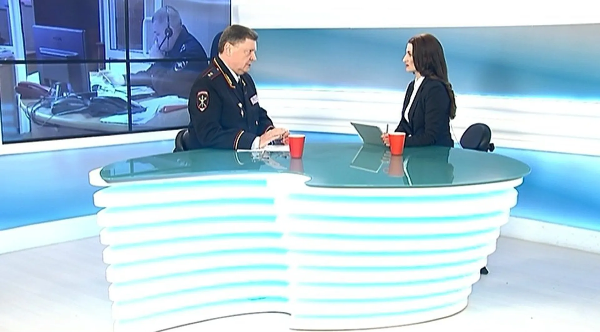 «Интервью дня»: полиция предостерегает от интернет-мошенников