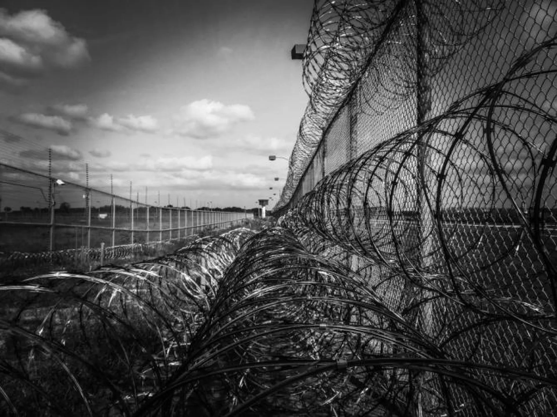 Запрещённые предметы пытались пронести в исправительные колонии Алтайского края