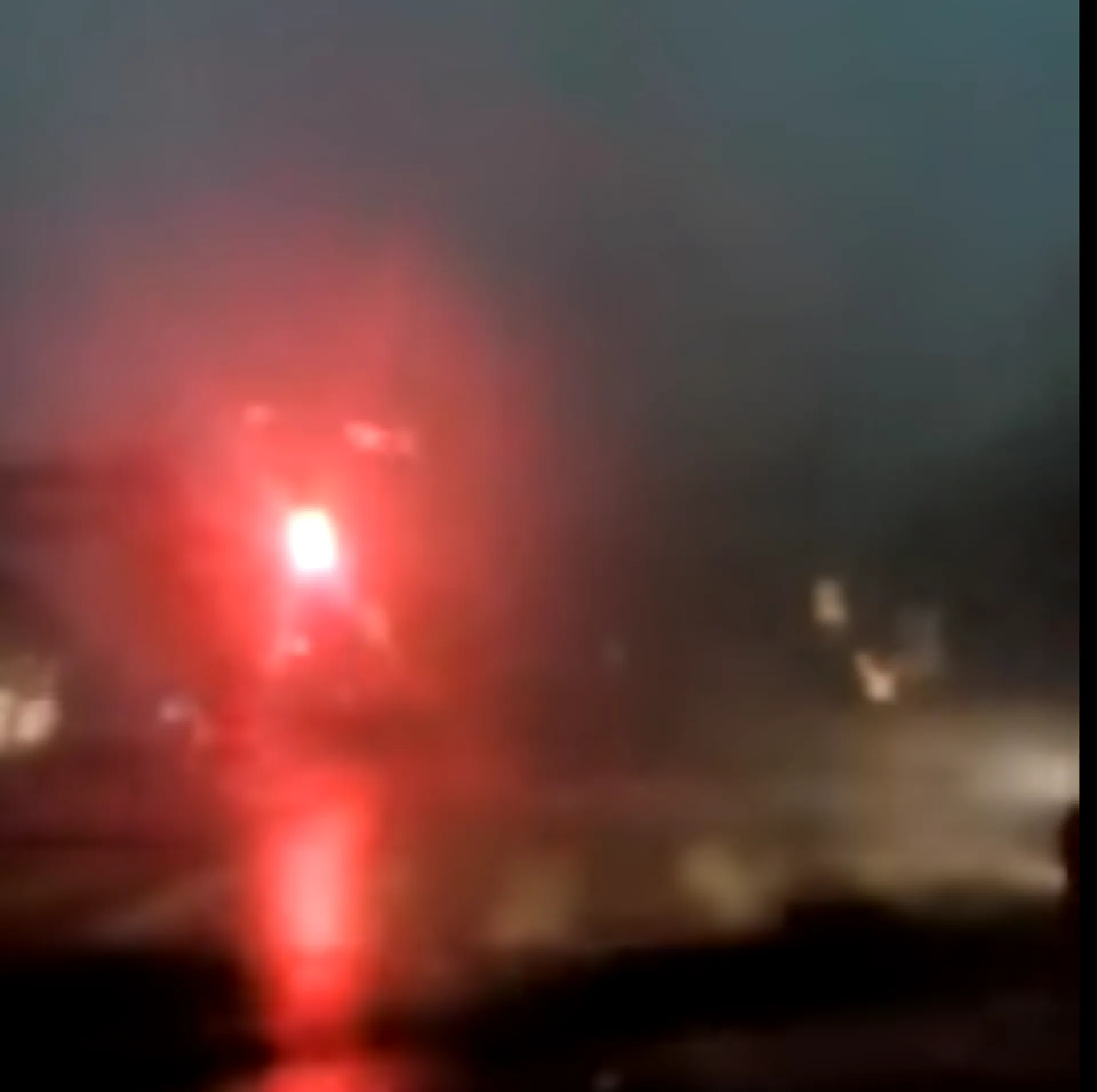 Видео падения крана во время шторма в Барнауле появилось в сети Видео падения крана во время шторма в Барнауле появилось в сети