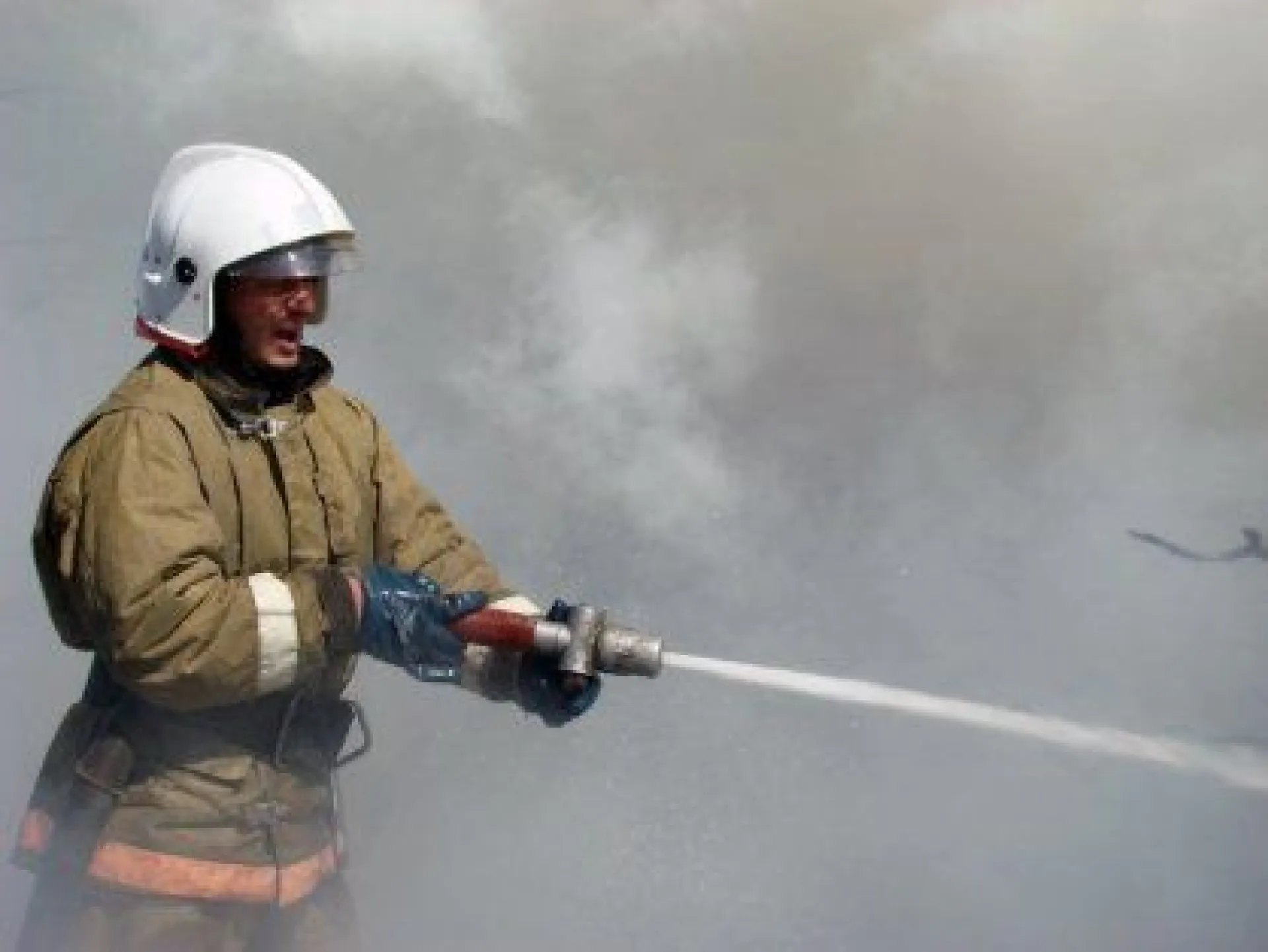 Пожар в алтайском селе унёс жизни 4 человек