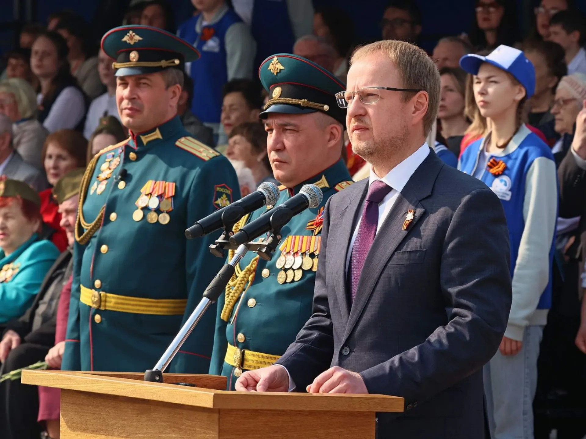 Минутой молчания почтили память погибших защитников страны в Барнауле