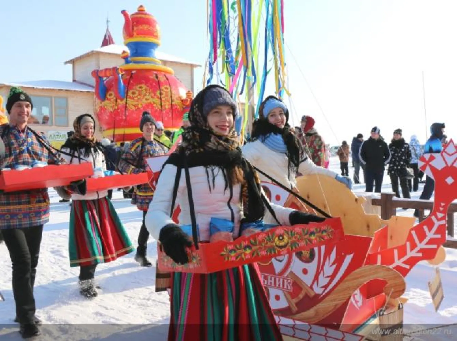 Алтайский край вошёл в число самых популярных у туристов регионов для гастрономических путешествий на Масленицу