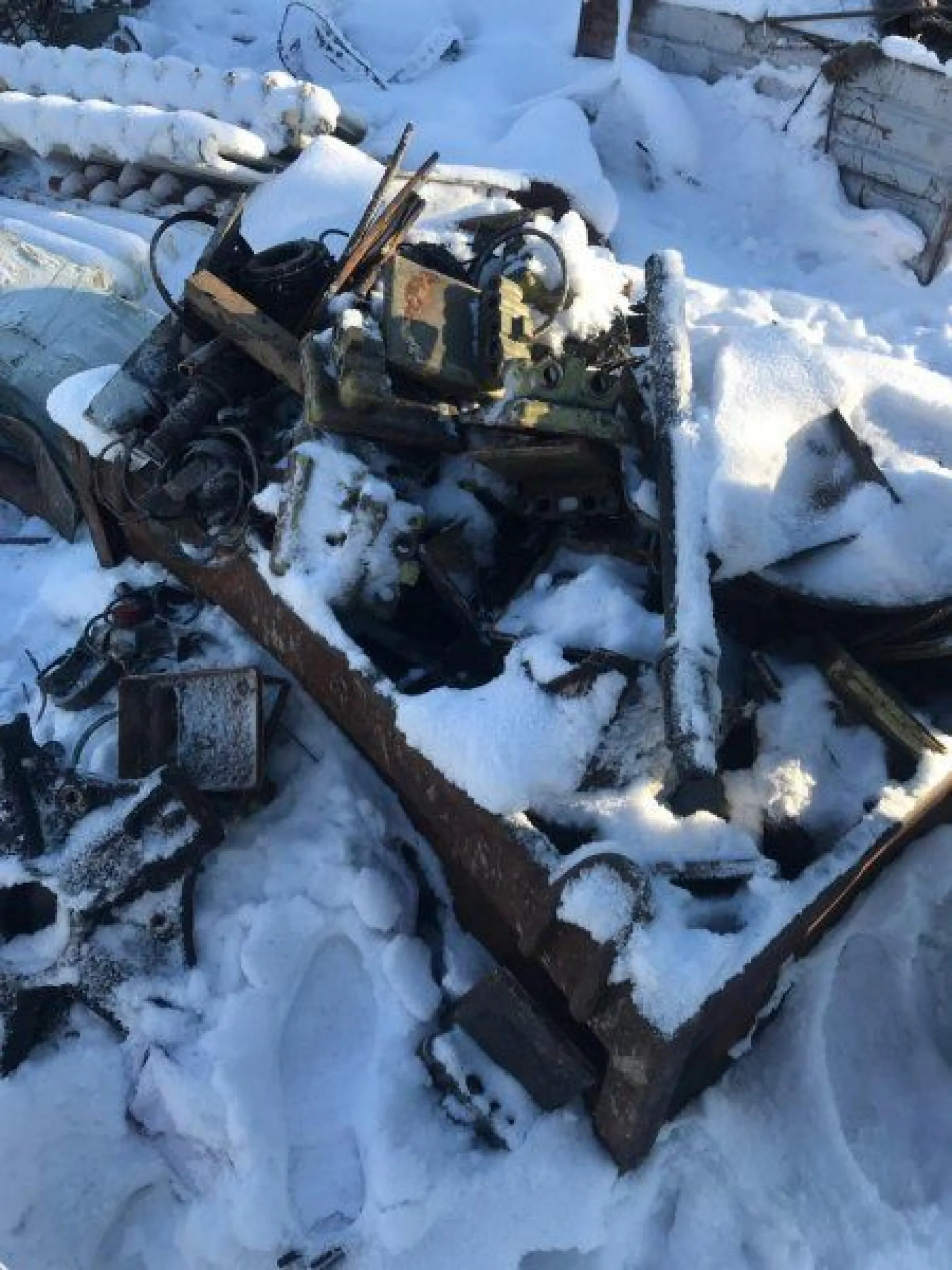 Жители Барнаула разбирали тепловозы и сдавали металл в пункт приема