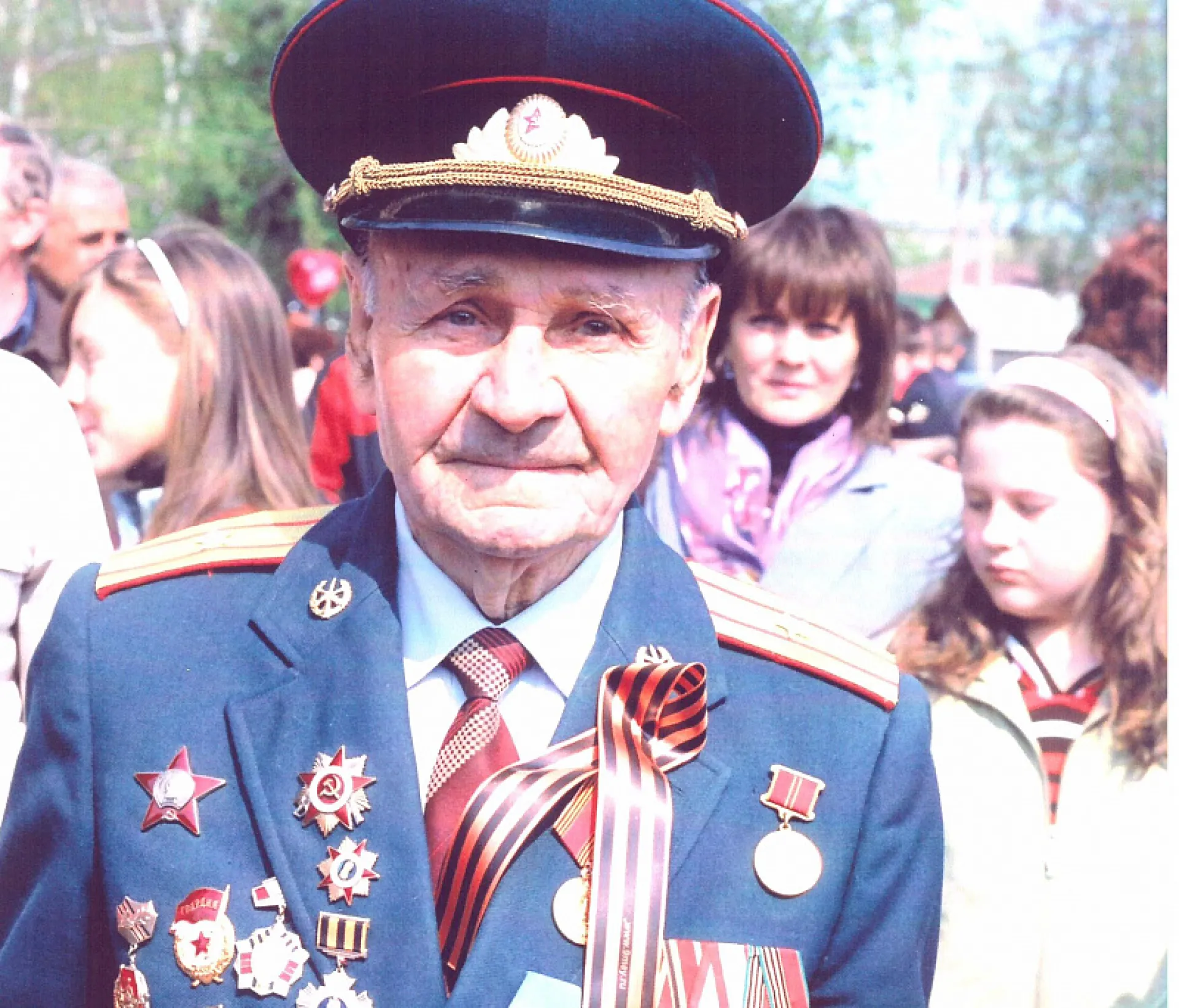 В Бийске умер ветеран Великой Отечественной войны Зиновий Геришенко В Бийске умер ветеран Великой Отечественной войны Зиновий Геришенко