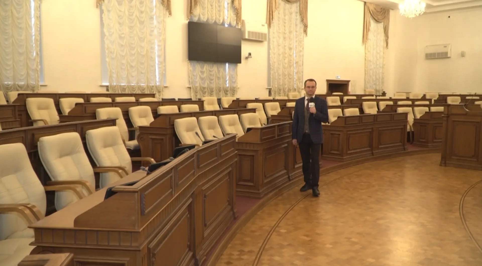 Специальный репортаж со встречи Александра Карлина с руководителями фракций АКЗС
