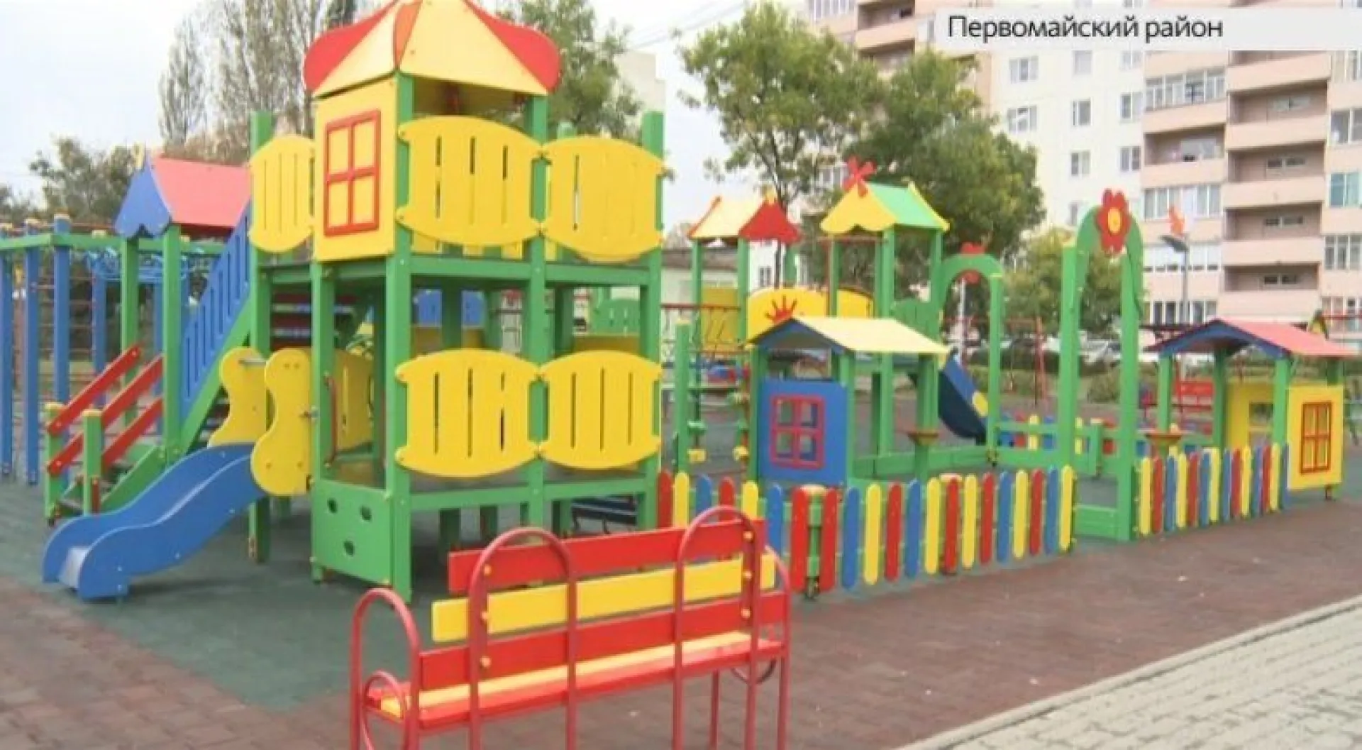 В ЗАТО Сибирский благоустроили парк и детские площадки  Выпуск от 21.09