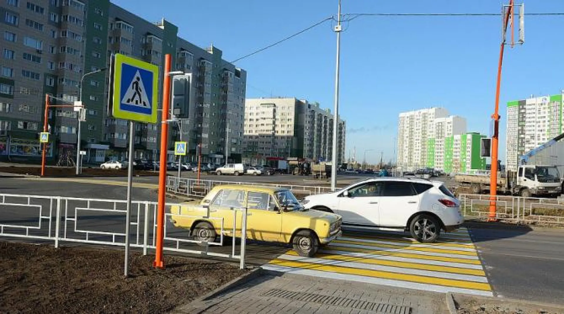 Строительство дорог в новых микрорайонах завершается в Барнауле Строительство дорог в новых микрорайонах завершается в Барнауле