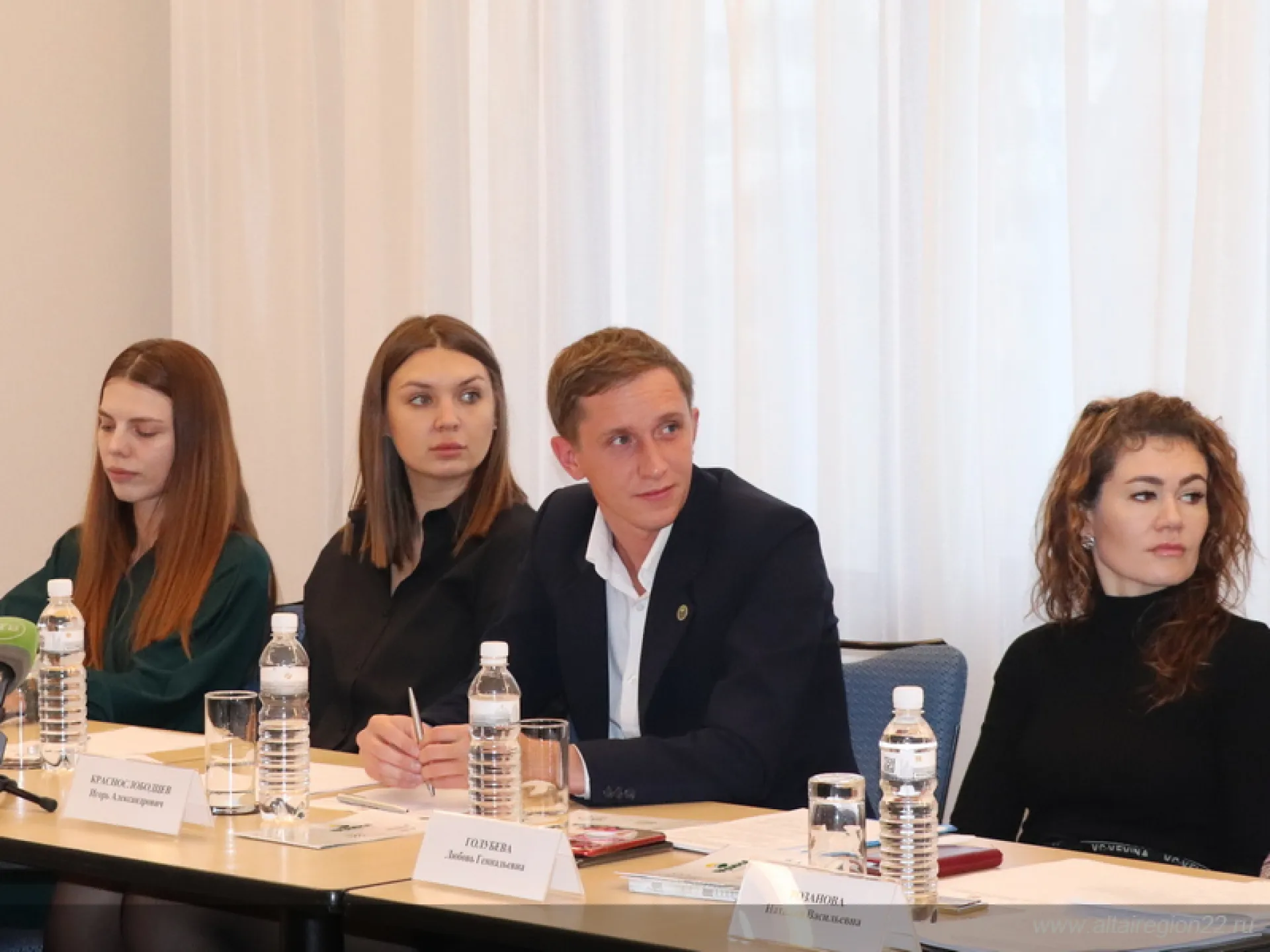 Поставки продовольствия на Сахалин увеличат в Алтайском крае Поставки продовольствия на Сахалин увеличат в Алтайском крае