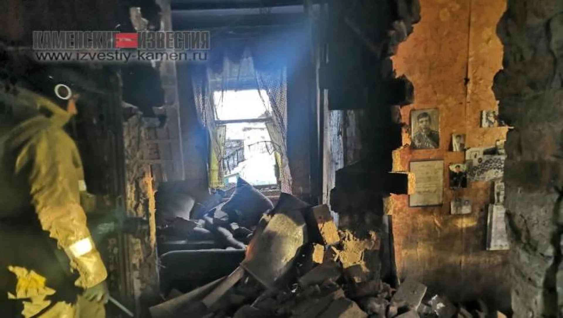 Фото: котел отопления взорвался в жилом доме в Алтайском крае