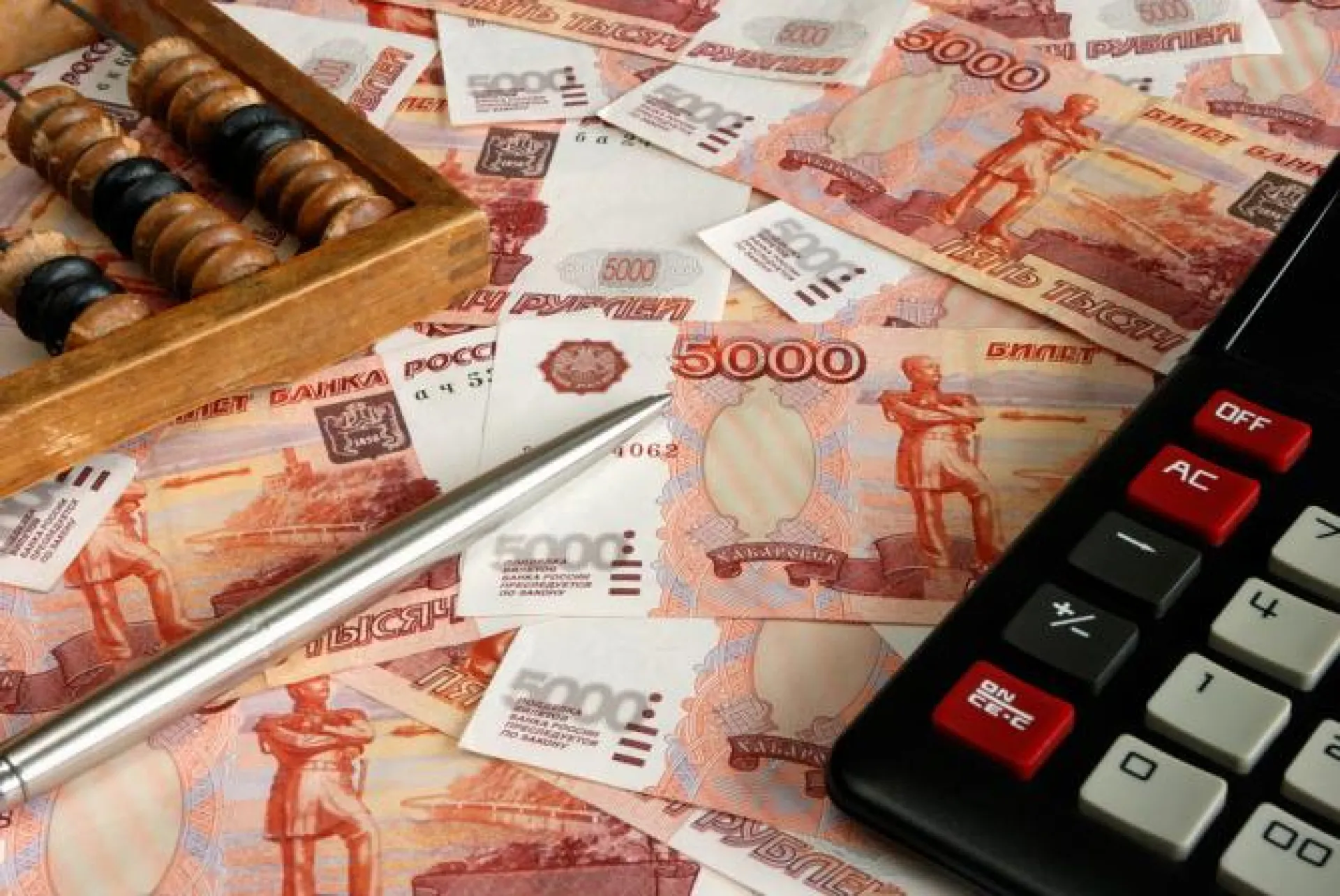 Бывший бухгалтер украл с алтайского предприятия более 1,5 миллионов рублей