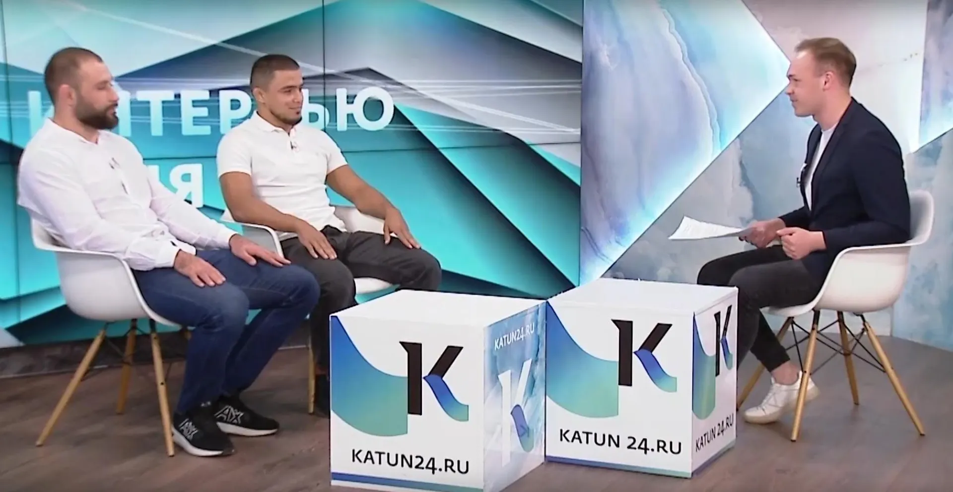 «Интервью дня»: алтайский боец MMA Сарвар Хамидов и его наставник Шараф Давлатмуродов