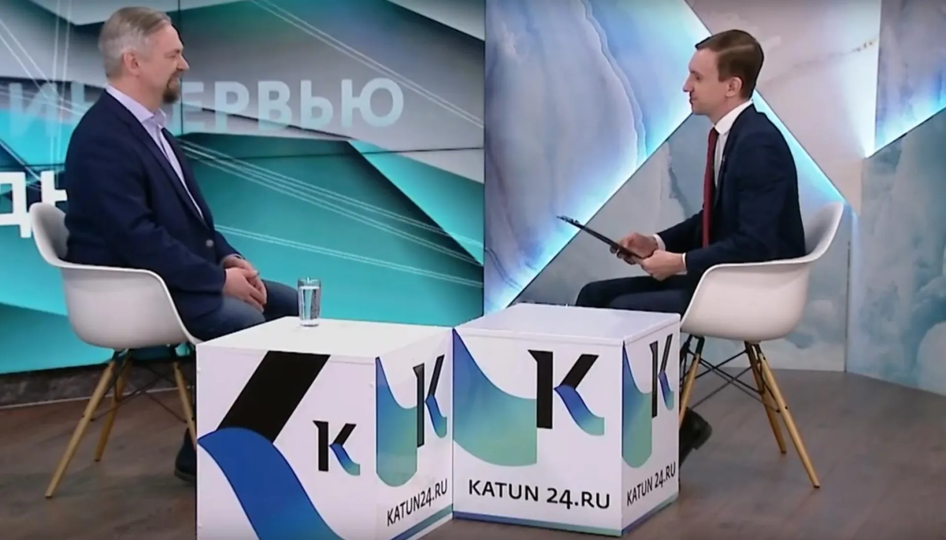 Психолог Александр Бельцер: как справиться с потоком негативных новостей