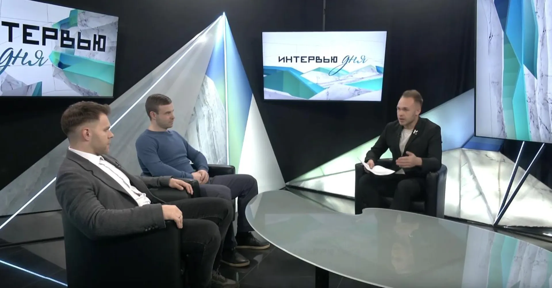 Владислав Янцен и Артемий Лакиза: о матчах хоккейного клуба «Динамо-Алтай»