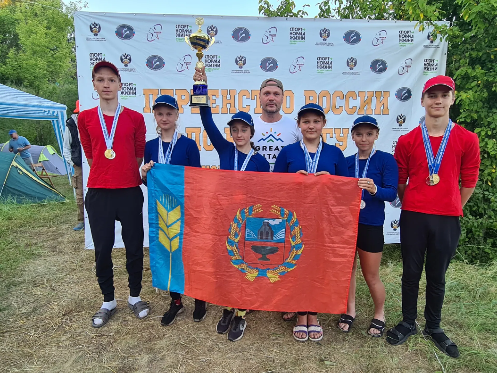 Команда из Барнаула стала лучшей в чемпионате России по рафтингу Команда из Барнаула стала лучшей в чемпионате России по рафтингу