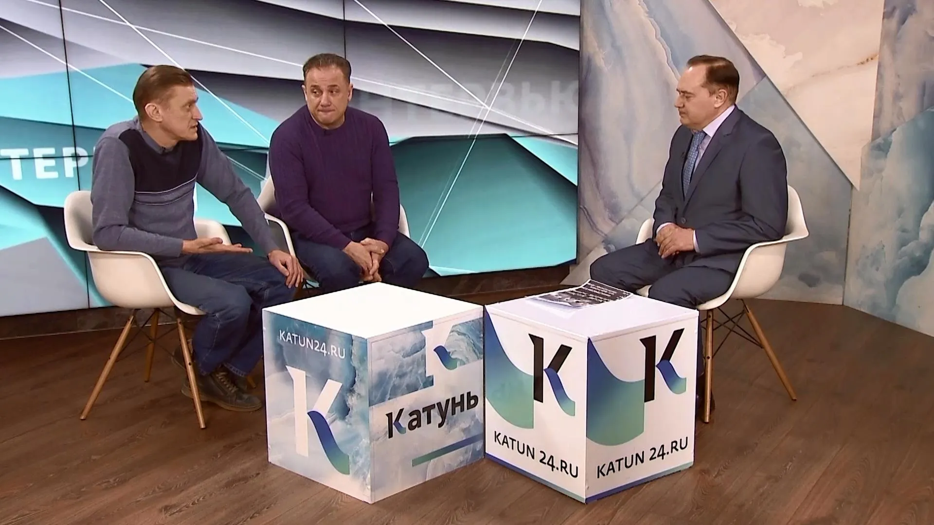 Пётр Винс и Дмитрий Никулин: о премьере комедии «Спасение вселенной в домашних условиях»