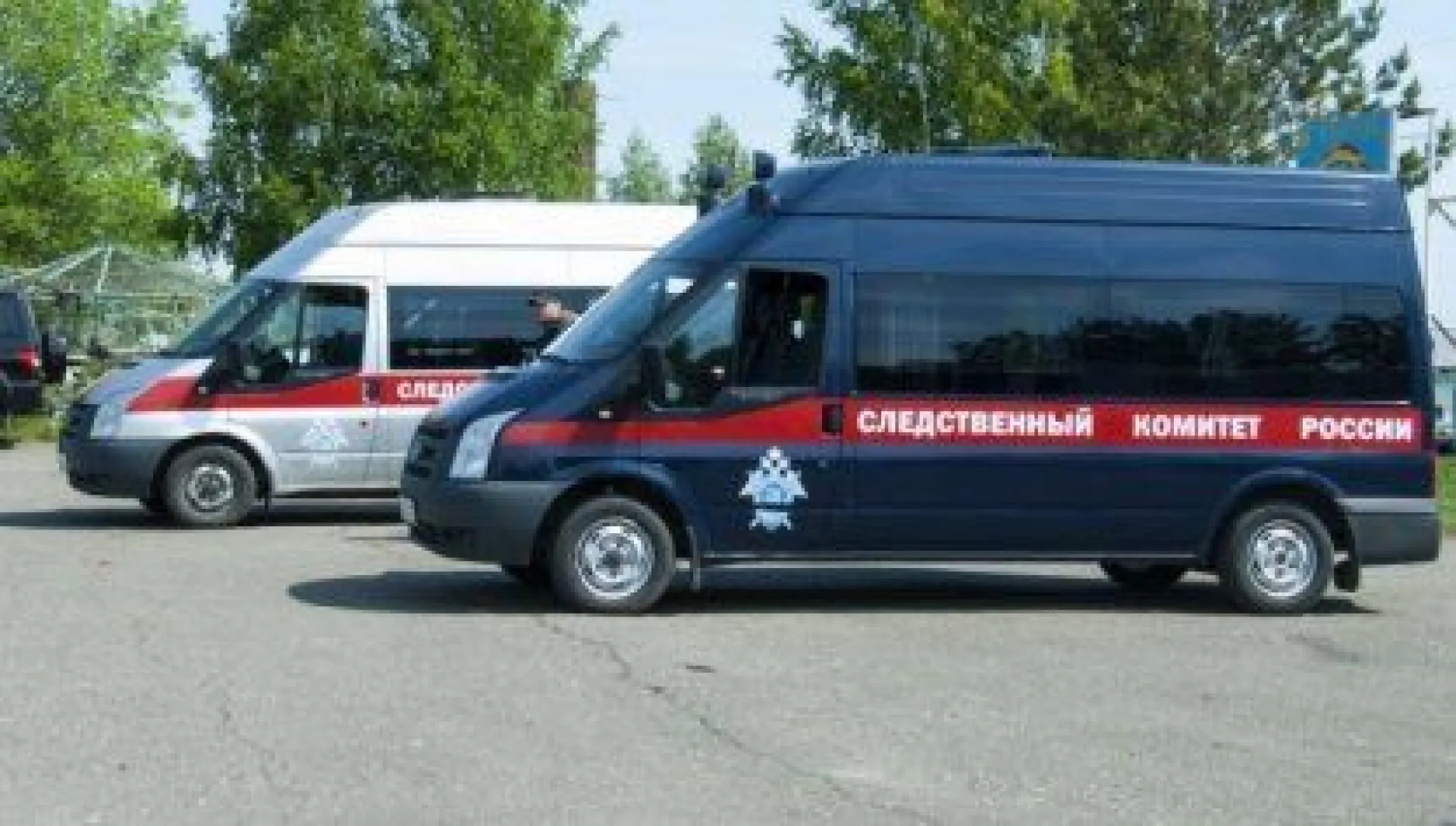 Следственный комитет начал проверку по факту зажатия школьника в дверях троллейбуса в Барнауле Следственный комитет начал проверку по факту зажатия школьника в дверях троллейбуса в Барнауле