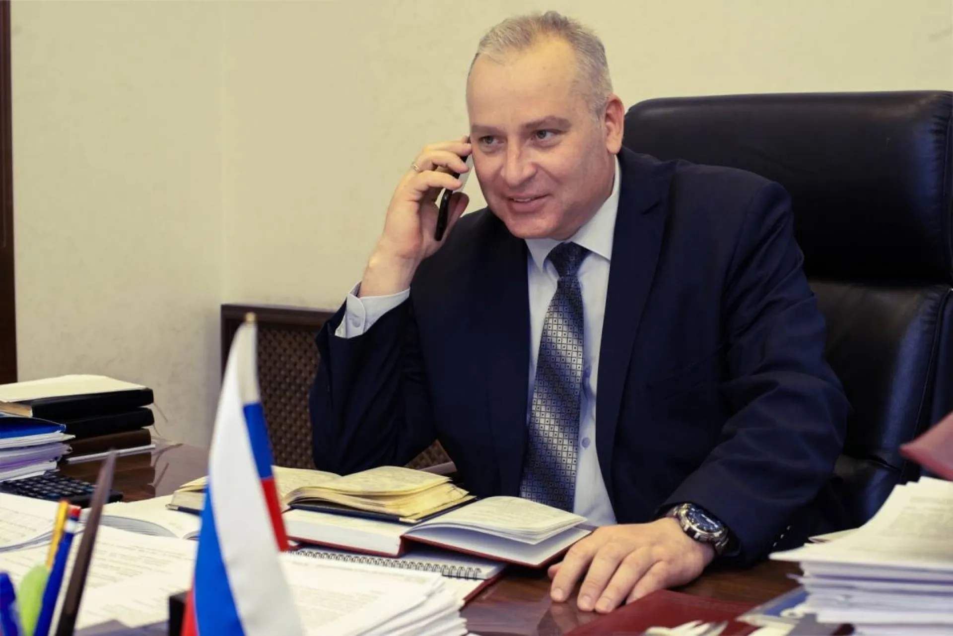 Стало известно, кому передадут освободившийся мандат депутата АКЗС Стало известно, кому передадут освободившийся мандат депутата АКЗС