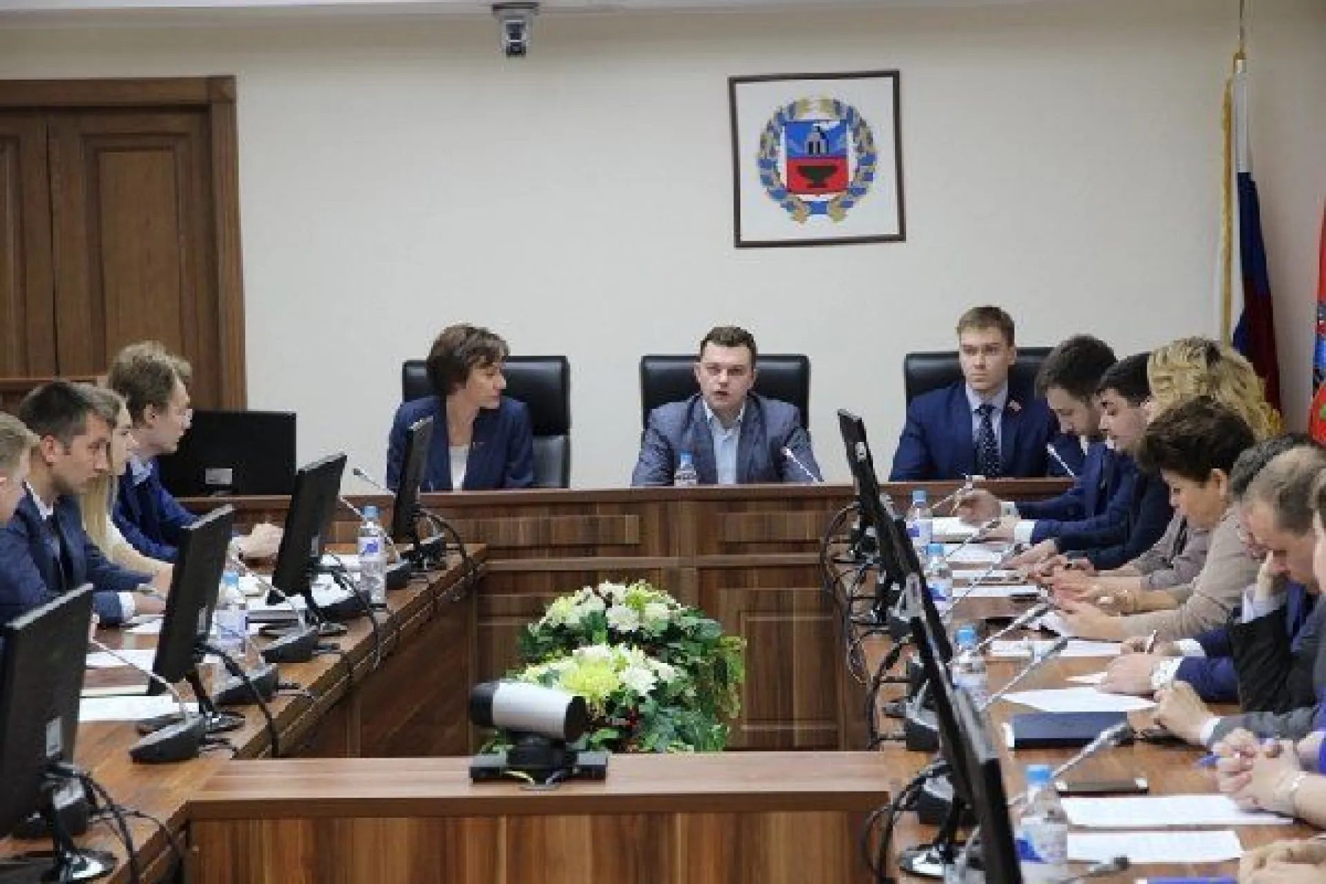 Нужны ли выдвиженцы от партий в Молодежном Парламенте Алтайского края?