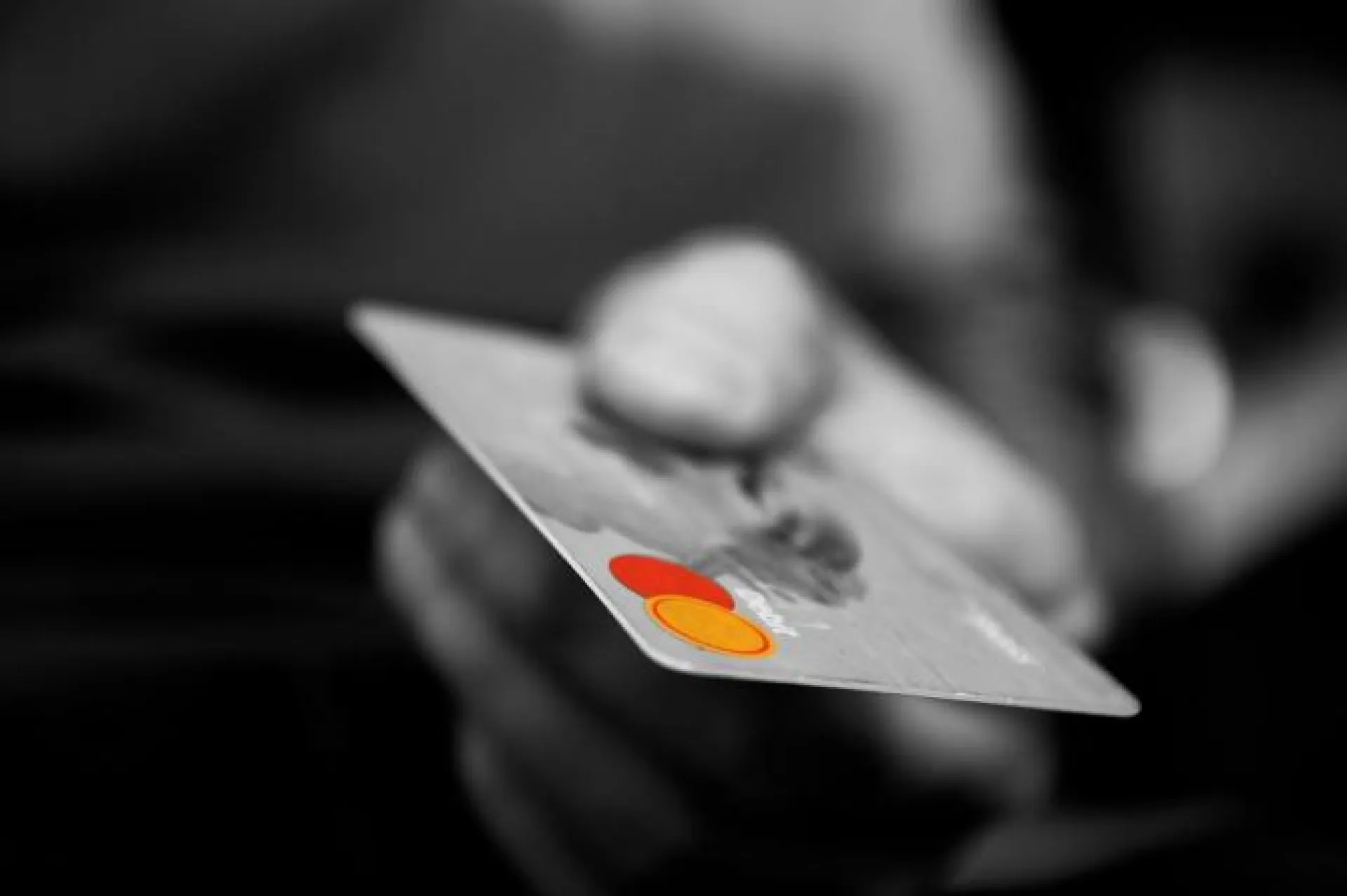 Жительница Алтайского края перевела деньги мошенникам при продаже автомобиля