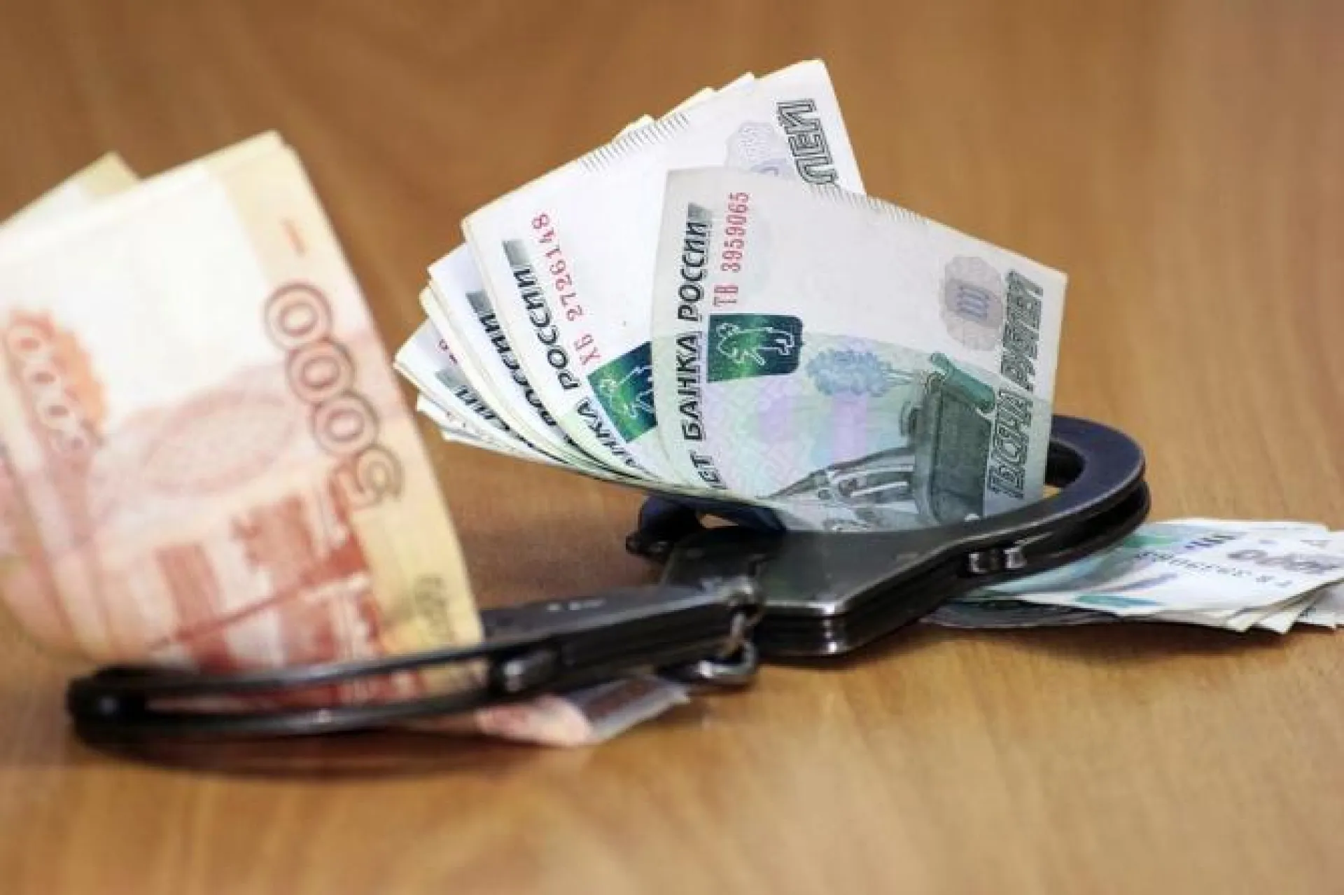 Главный инженер одного из алтайских предприятий обвиняется в получении взятки Главный инженер одного из алтайских предприятий обвиняется в получении взятки