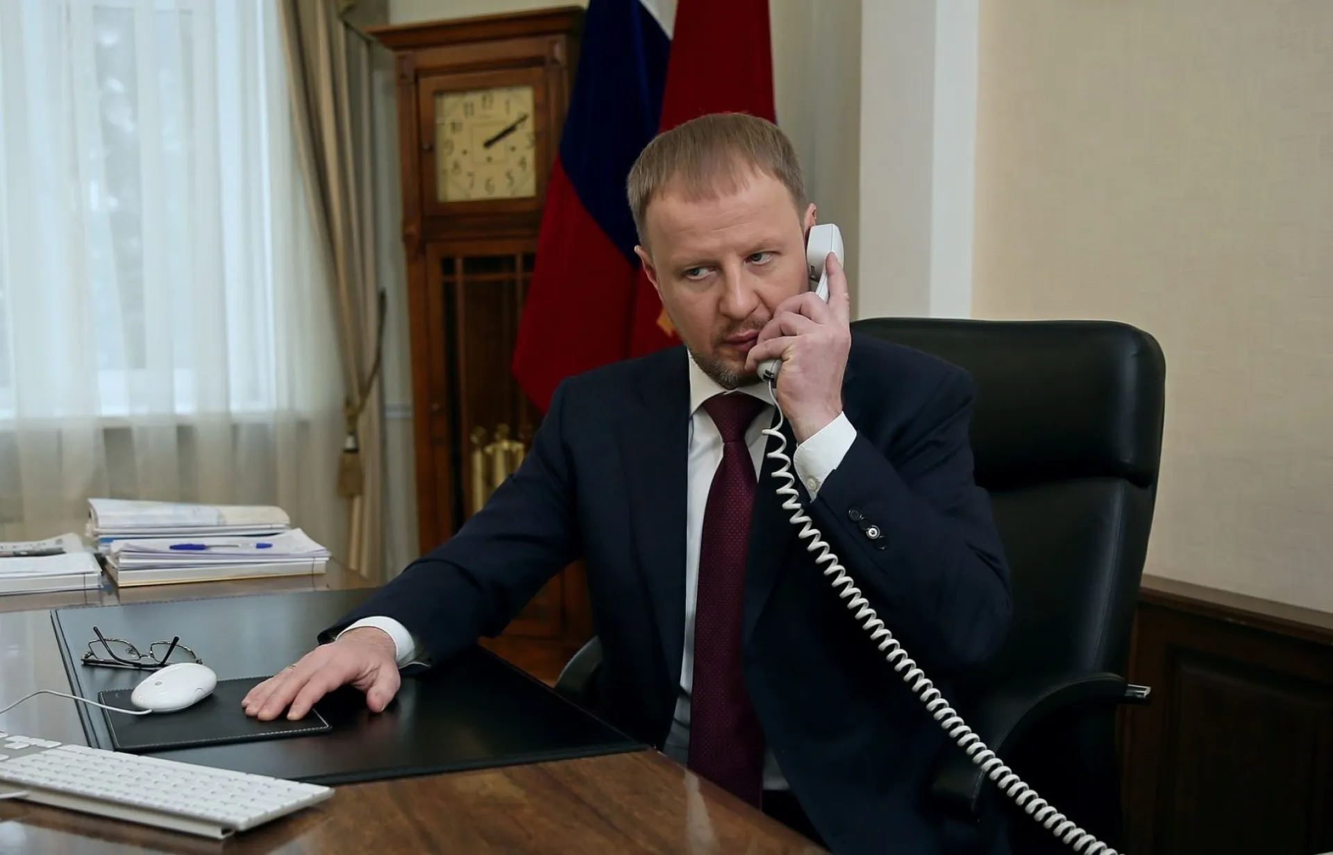 Губернатор Виктор Томенко раскритиковал власти Ярового за безответственное отношение к организации отопительного сезона