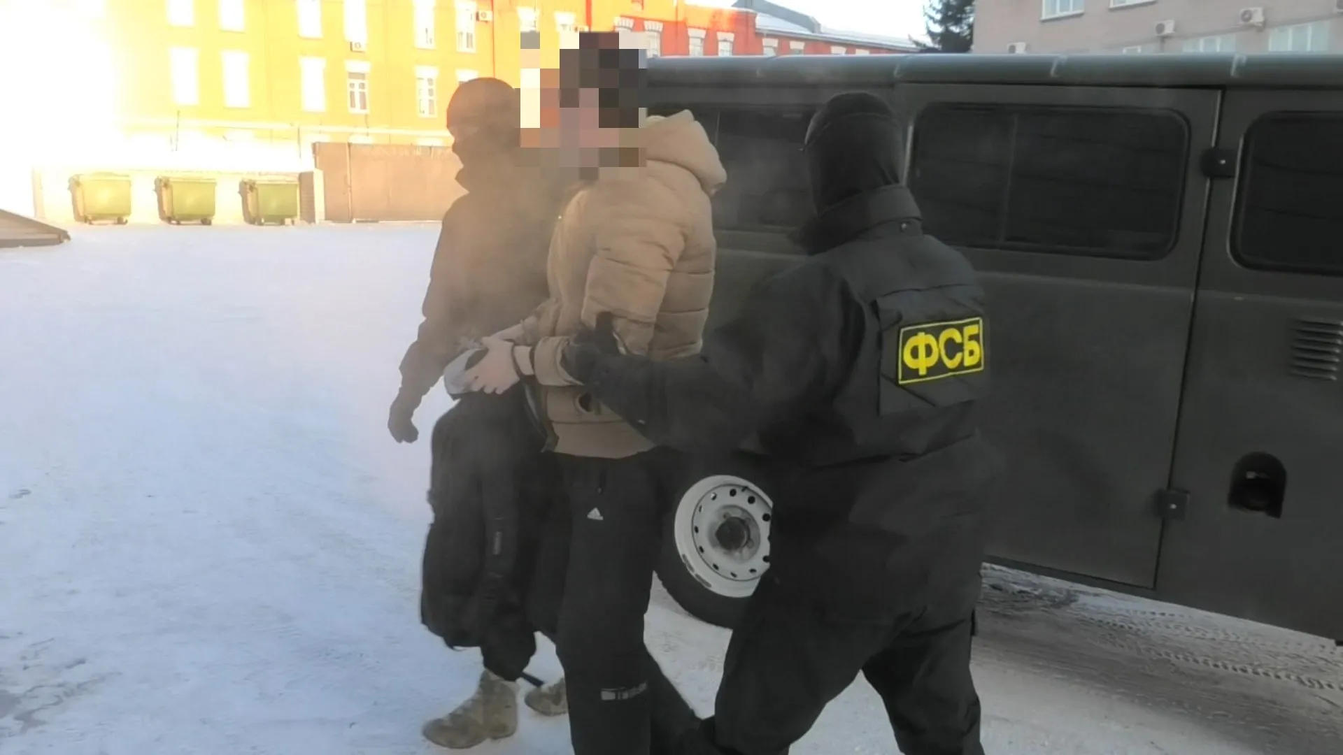 Жителя Новоалтайска задержали сотрудники ФСБ за госизмену