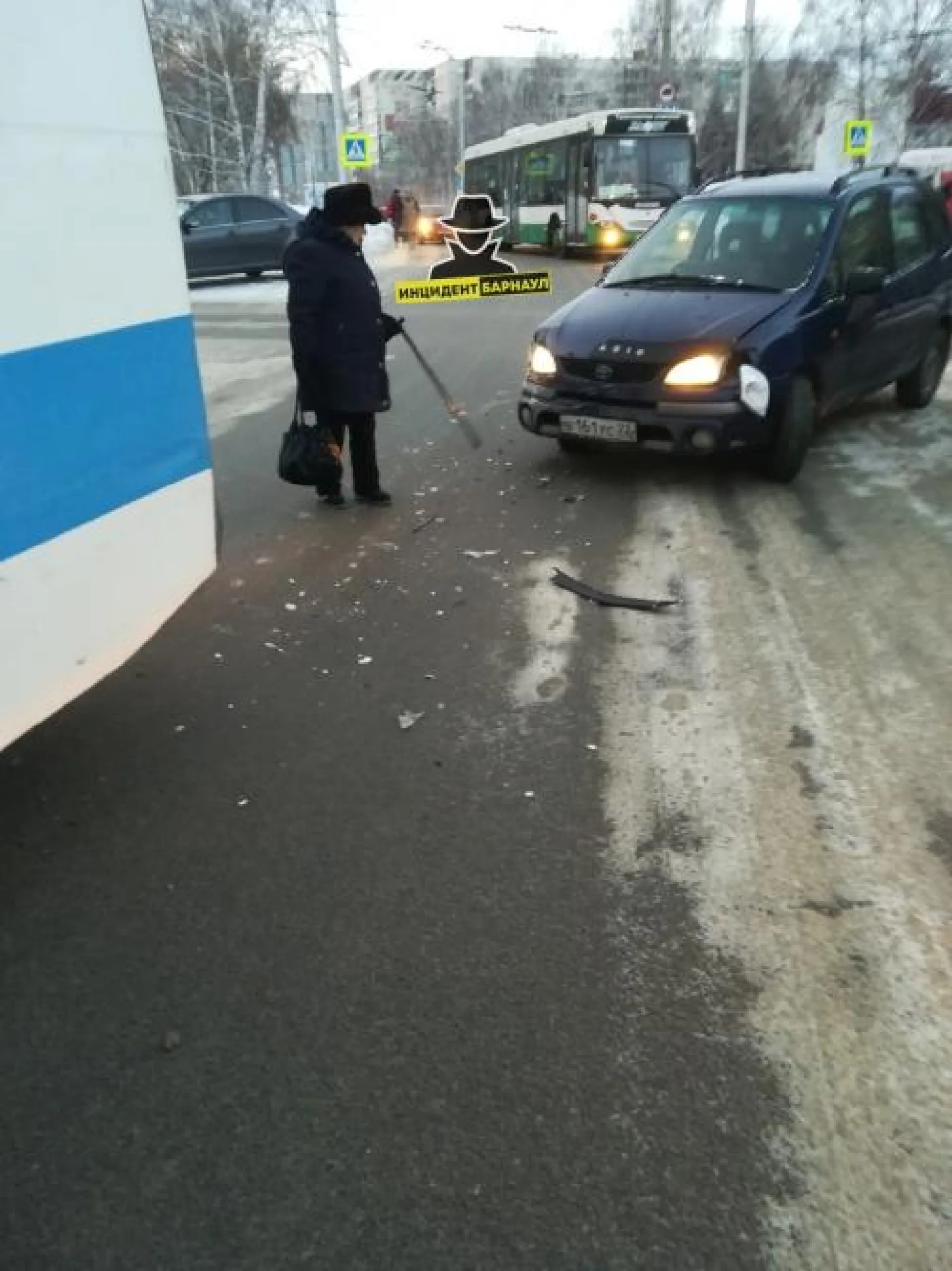 ДТП с участием троллейбуса произошло в Барнауле 