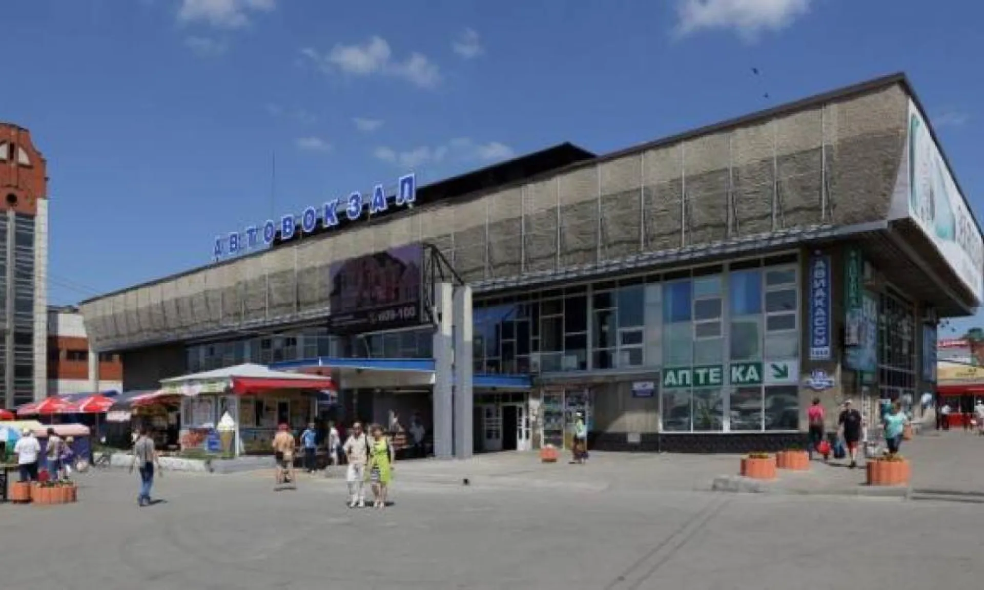 Барнаульский автовокзал открыл продажу билетов на рейсы в предновогодние дни Барнаульский автовокзал открыл продажу билетов на рейсы в предновогодние дни