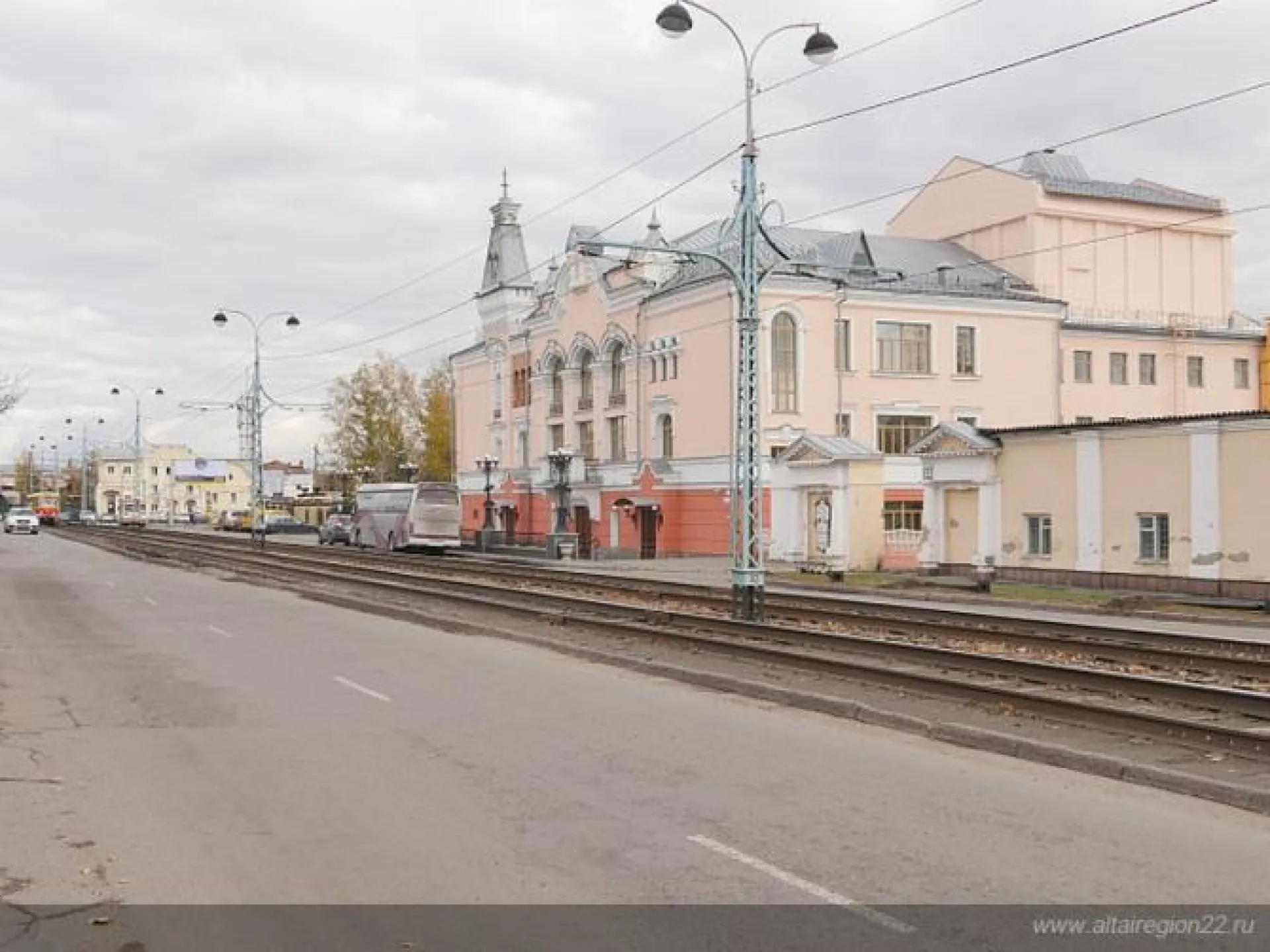 Наружное освещение отремонтируют в Барнауле
