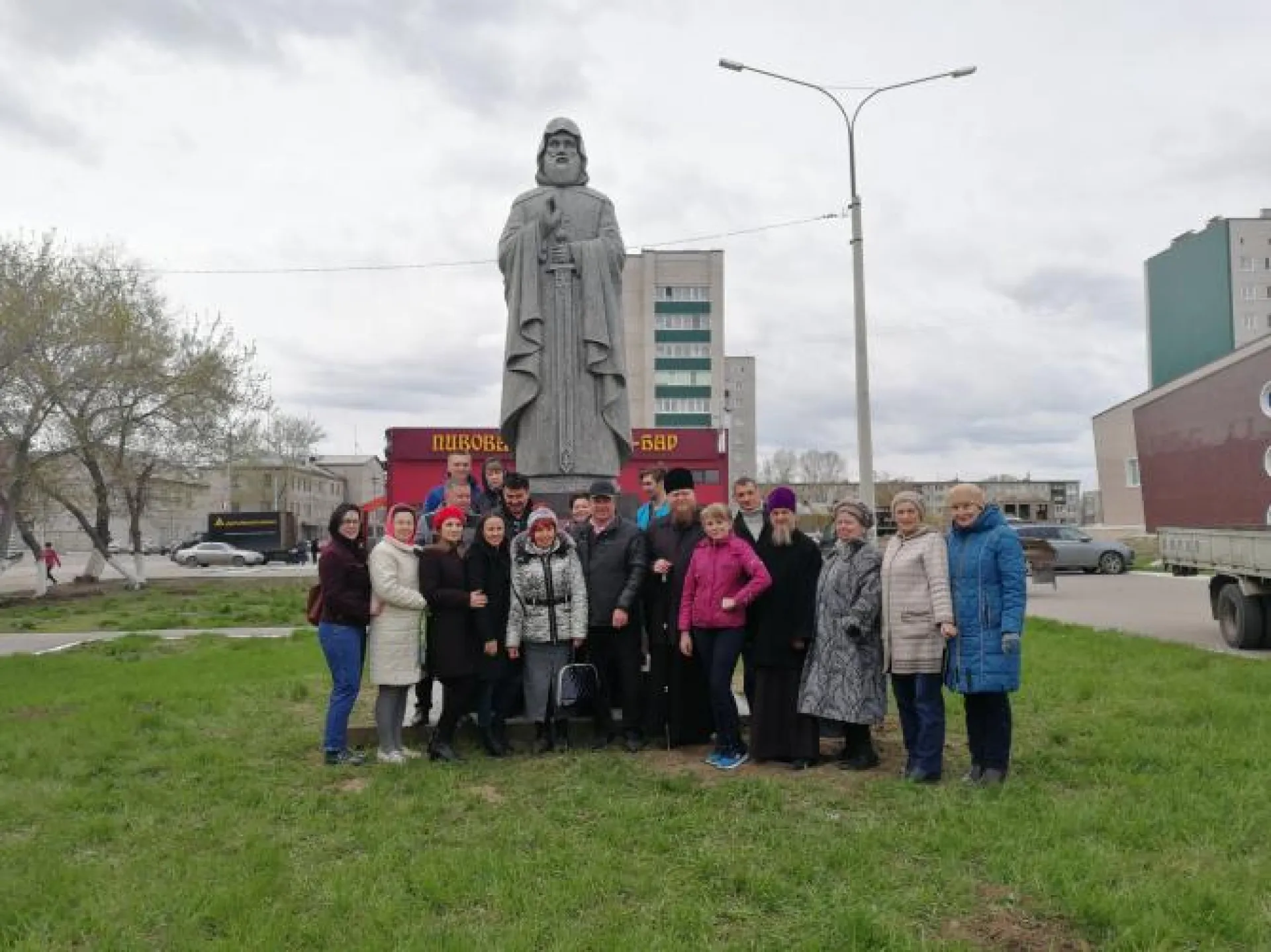 Памятник Илье Муромцу установили в Рубцовске Памятник Илье Муромцу установили в Рубцовске