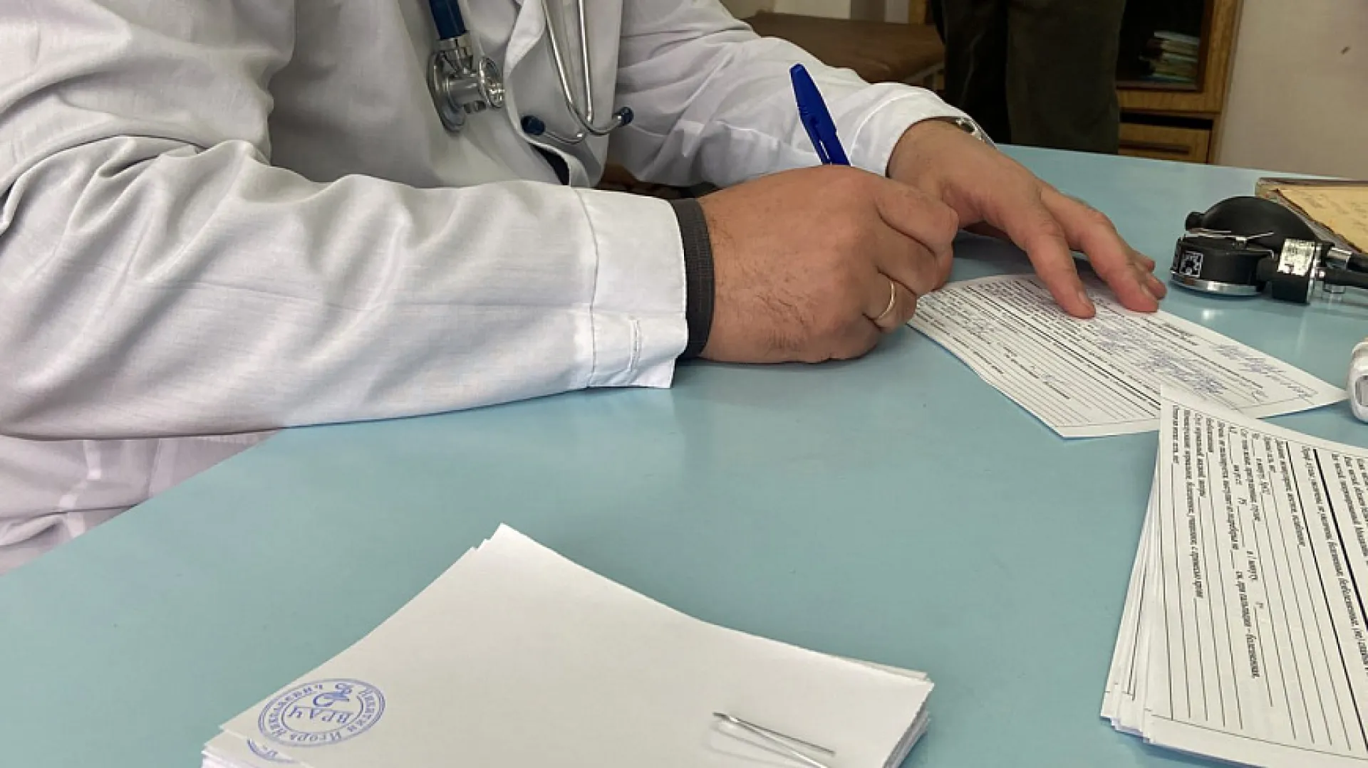 Бригады онкологического диспансера организуют выезды в фельдшерско-акушерские пункты Бийска