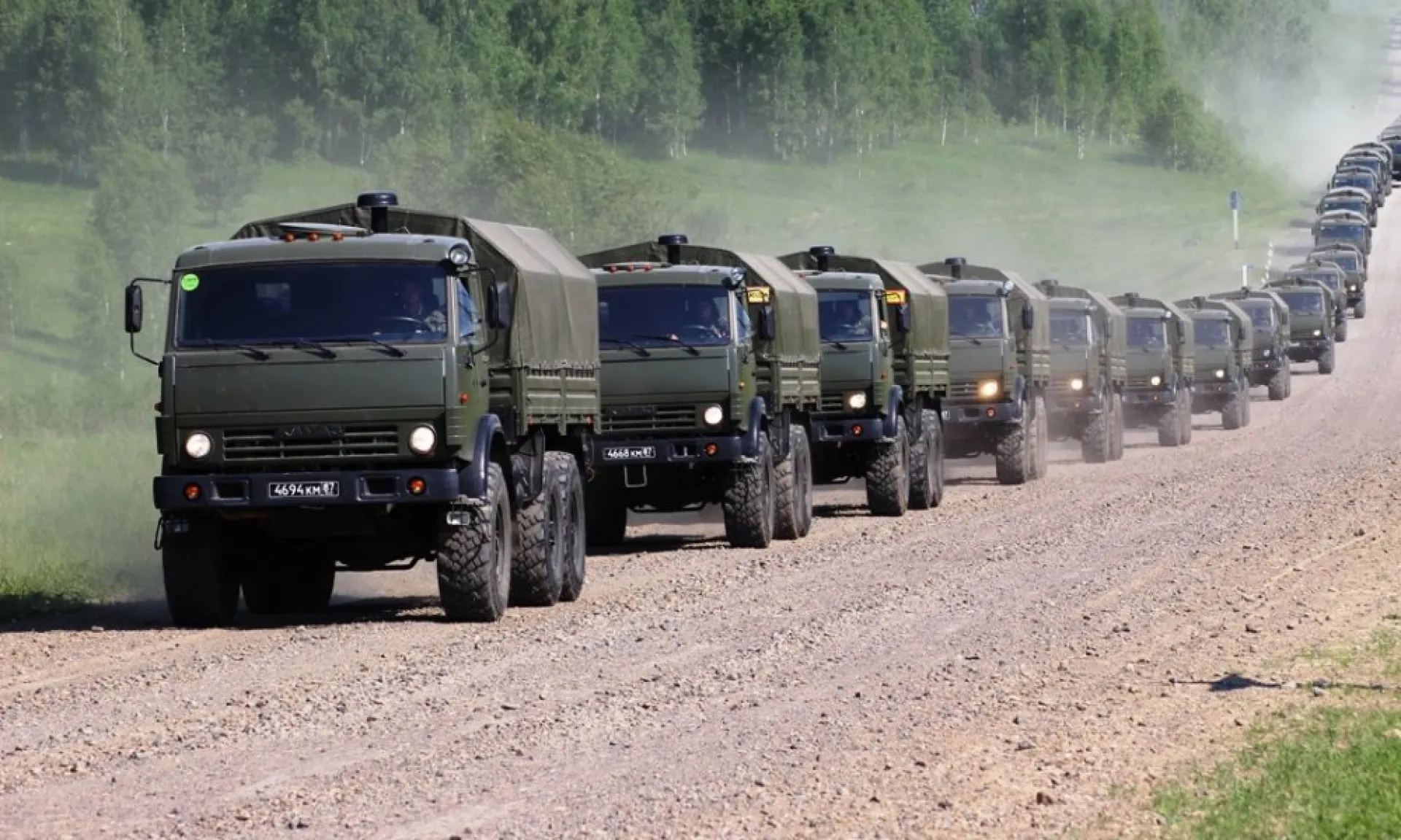 Движение транспорта временно ограничат на трассе Алтайского края Движение транспорта временно ограничат на трассе Алтайского края