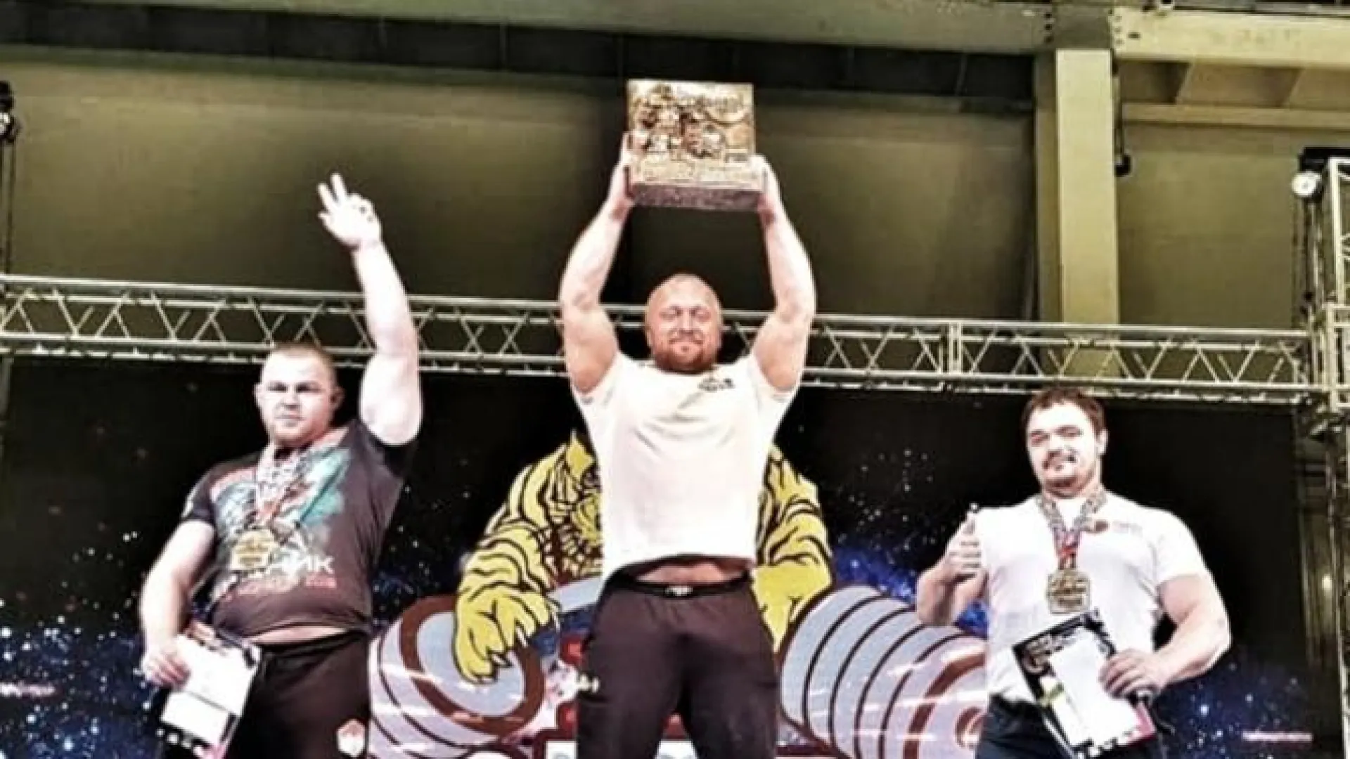 Депутат Думы Барнаула получил титул абсолютного чемпиона мира по пауэрлифтингу Депутат Думы Барнаула получил титул абсолютного чемпиона мира по пауэрлифтингу