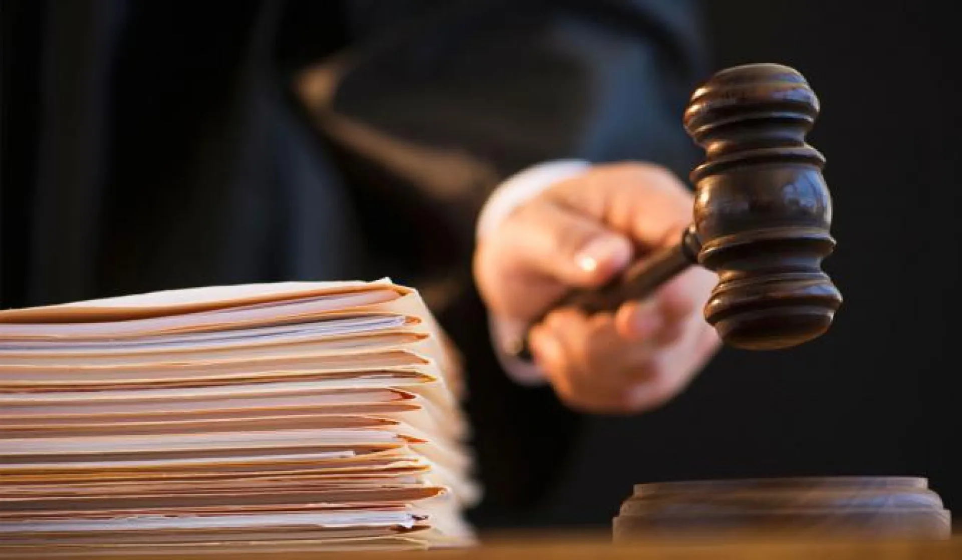 Мужчину, застрелившего учительницу, приговорили к 15 годам лишения свободы в Барнауле