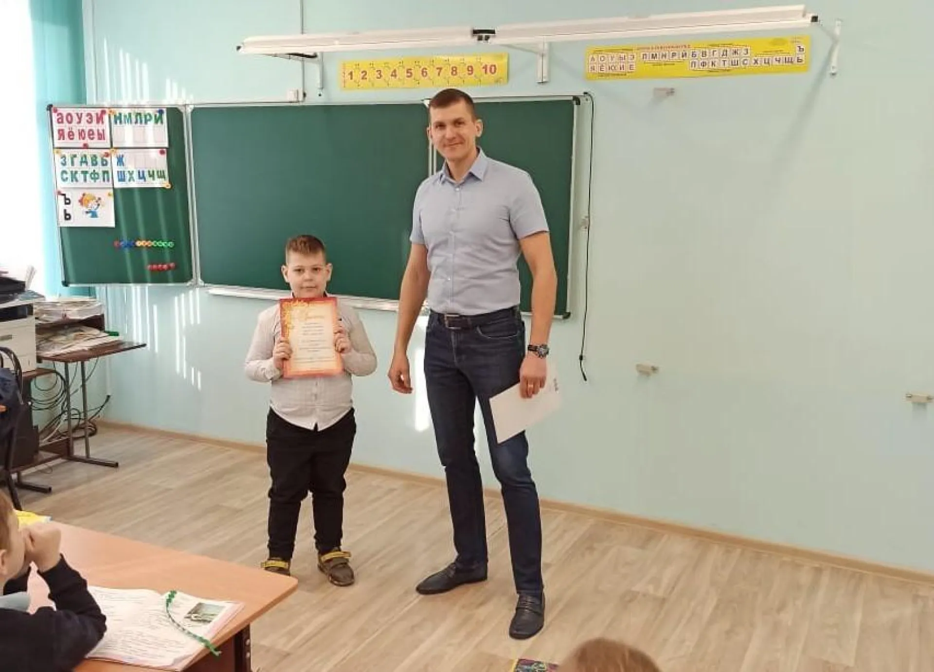 В алтайских школах прошли экоакции по сбору батареек