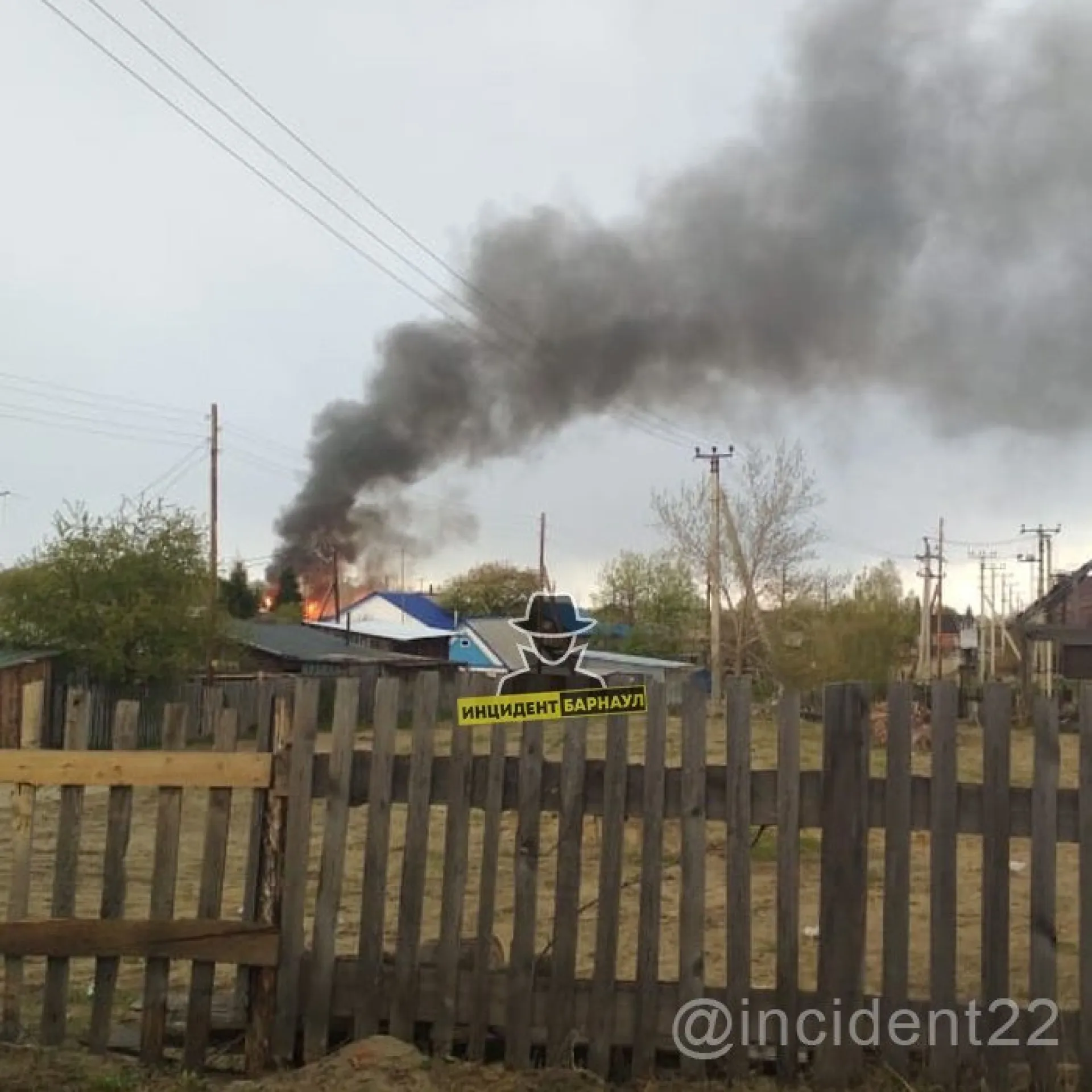 Труп мужчины обнаружили в сгоревшем садовом домике в Алтайском крае