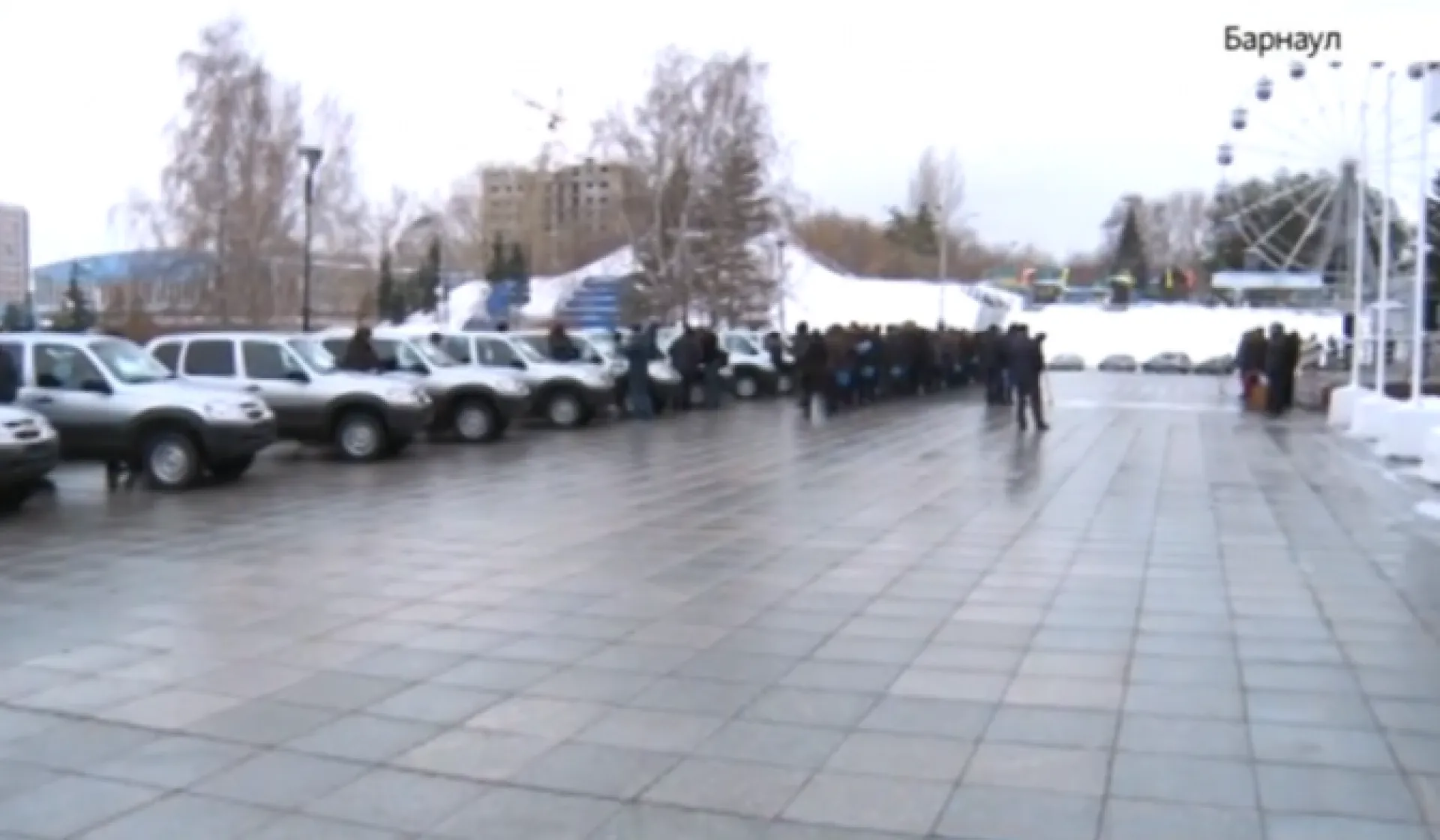 Виктор Томенко вручил новые автомобили домам-интернатам и центрам социального обслуживания