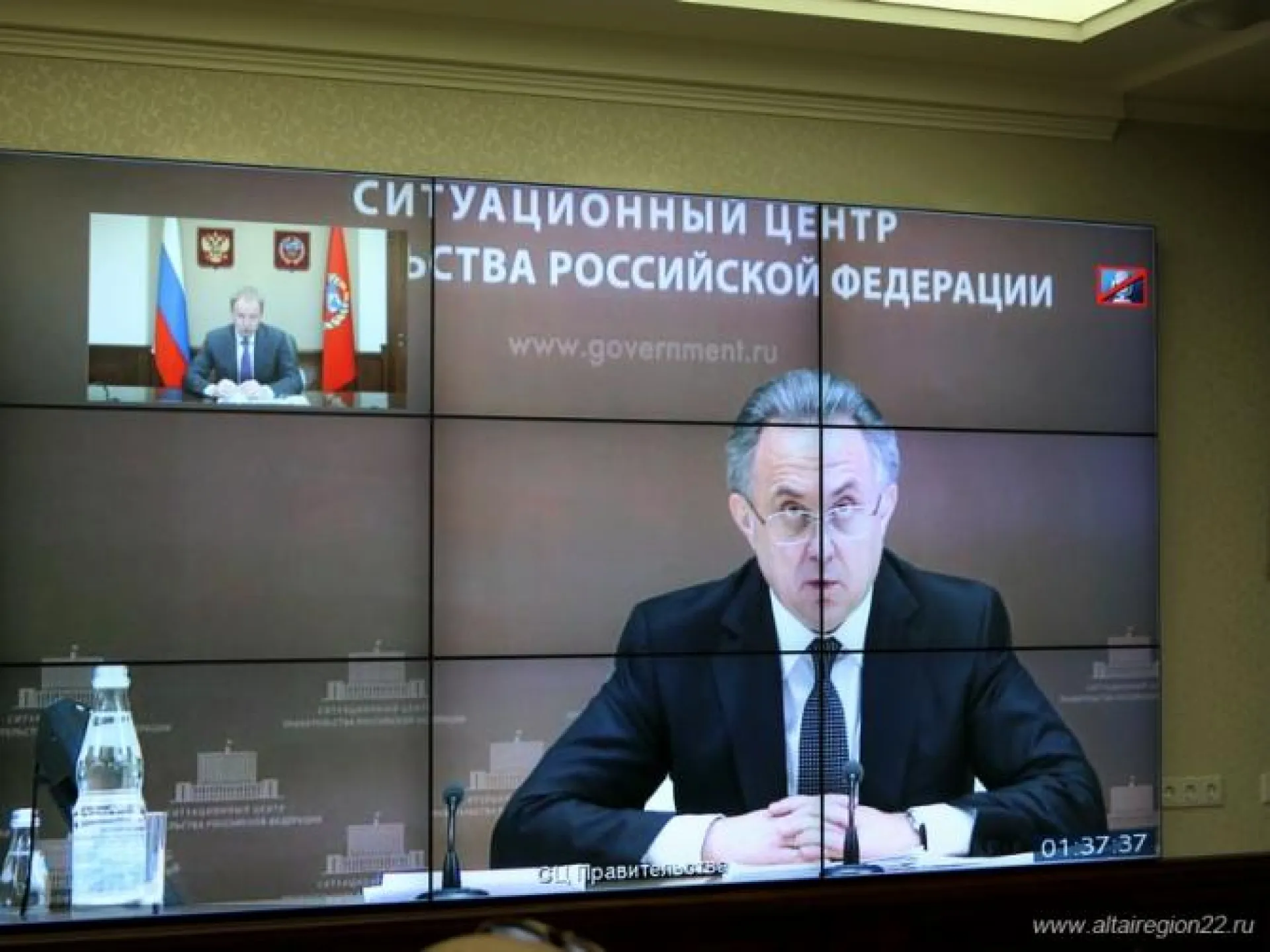 Виктор Томенко доложил Виталию Мутко о подготовке к отопительному сезону в Алтайском крае Виктор Томенко доложил Виталию Мутко о подготовке к отопительному сезону в Алтайском крае