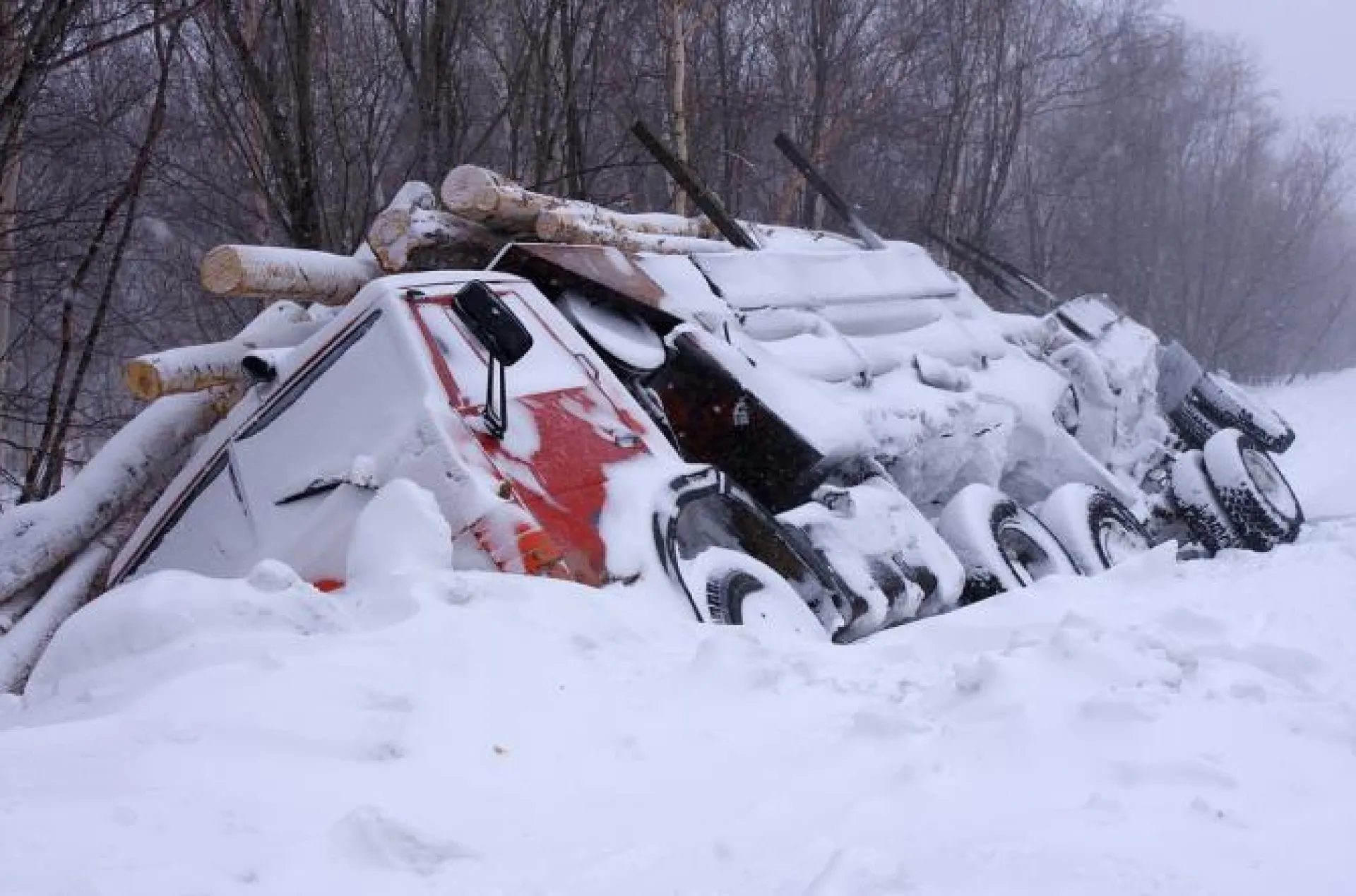 ГИБДД: лучше отказаться от дальних поездок из-за непогоды в Алтайском крае