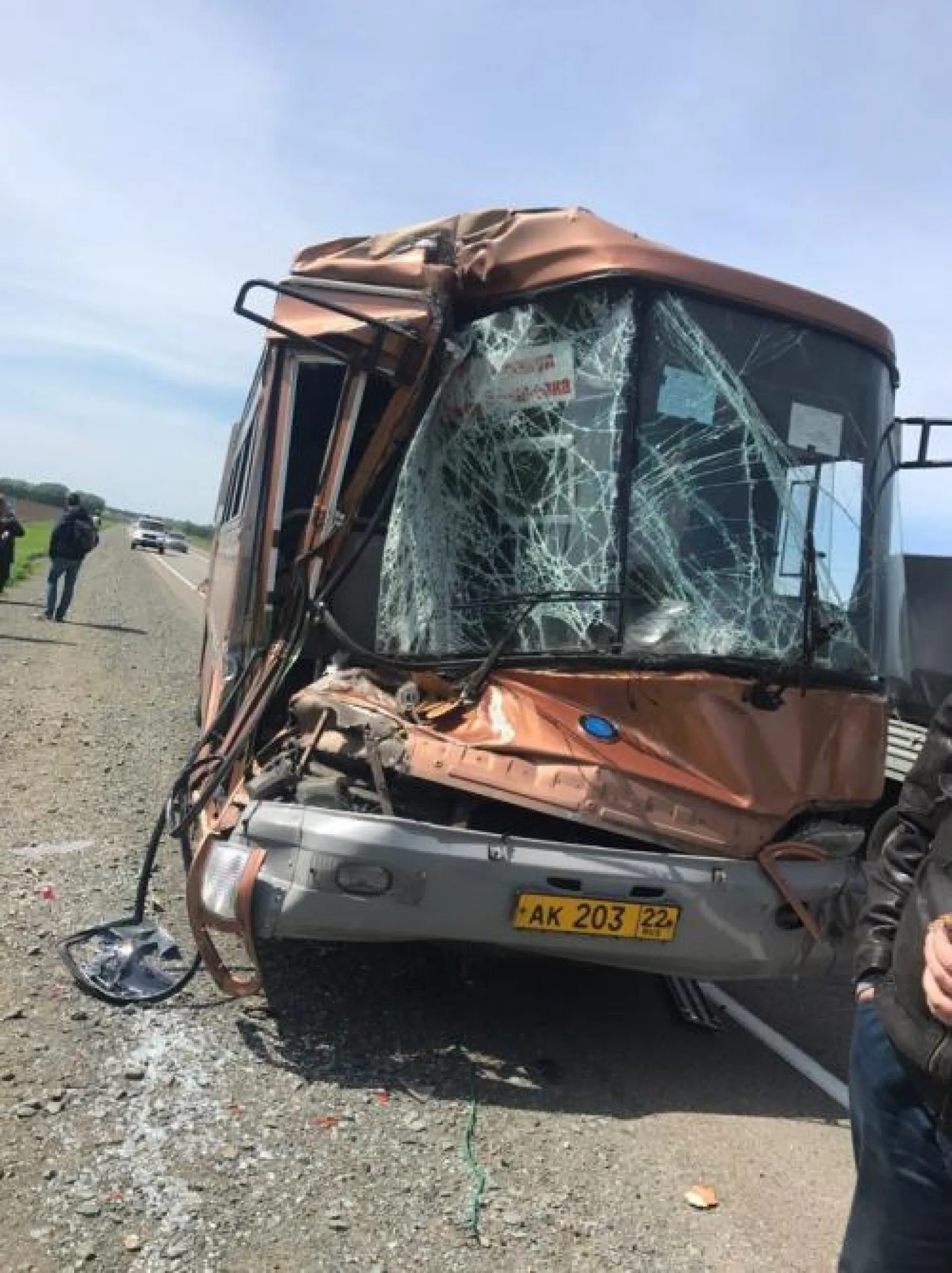Пассажирский автобус попал в ДТП на алтайской трассе 