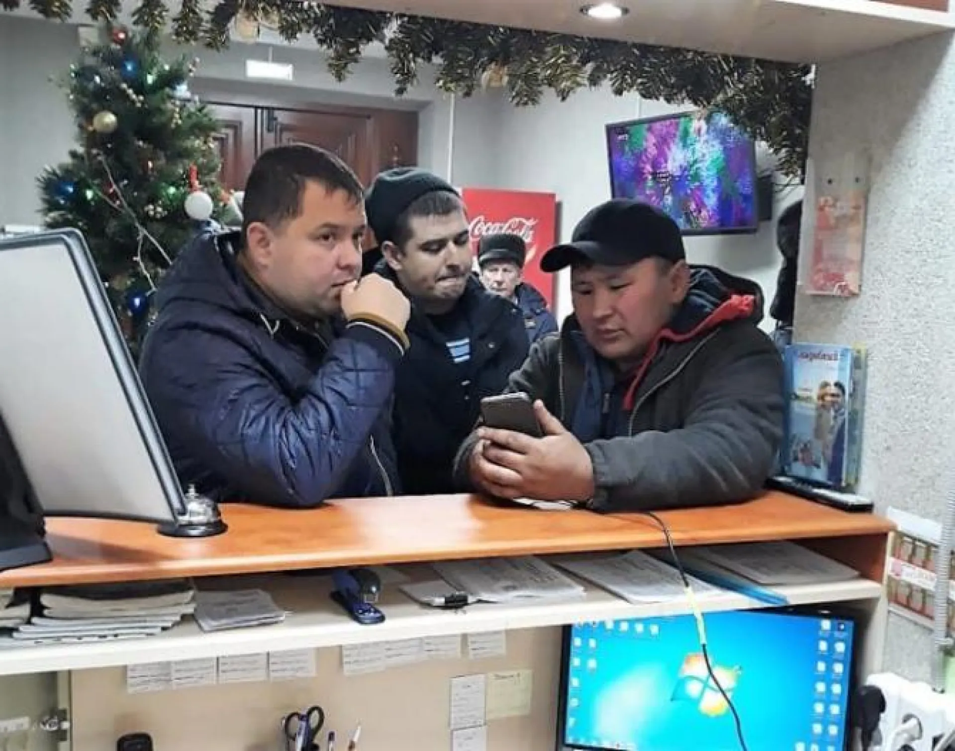 Граждан Монголии, замерзавших на трассе, спасли в Рубцовске