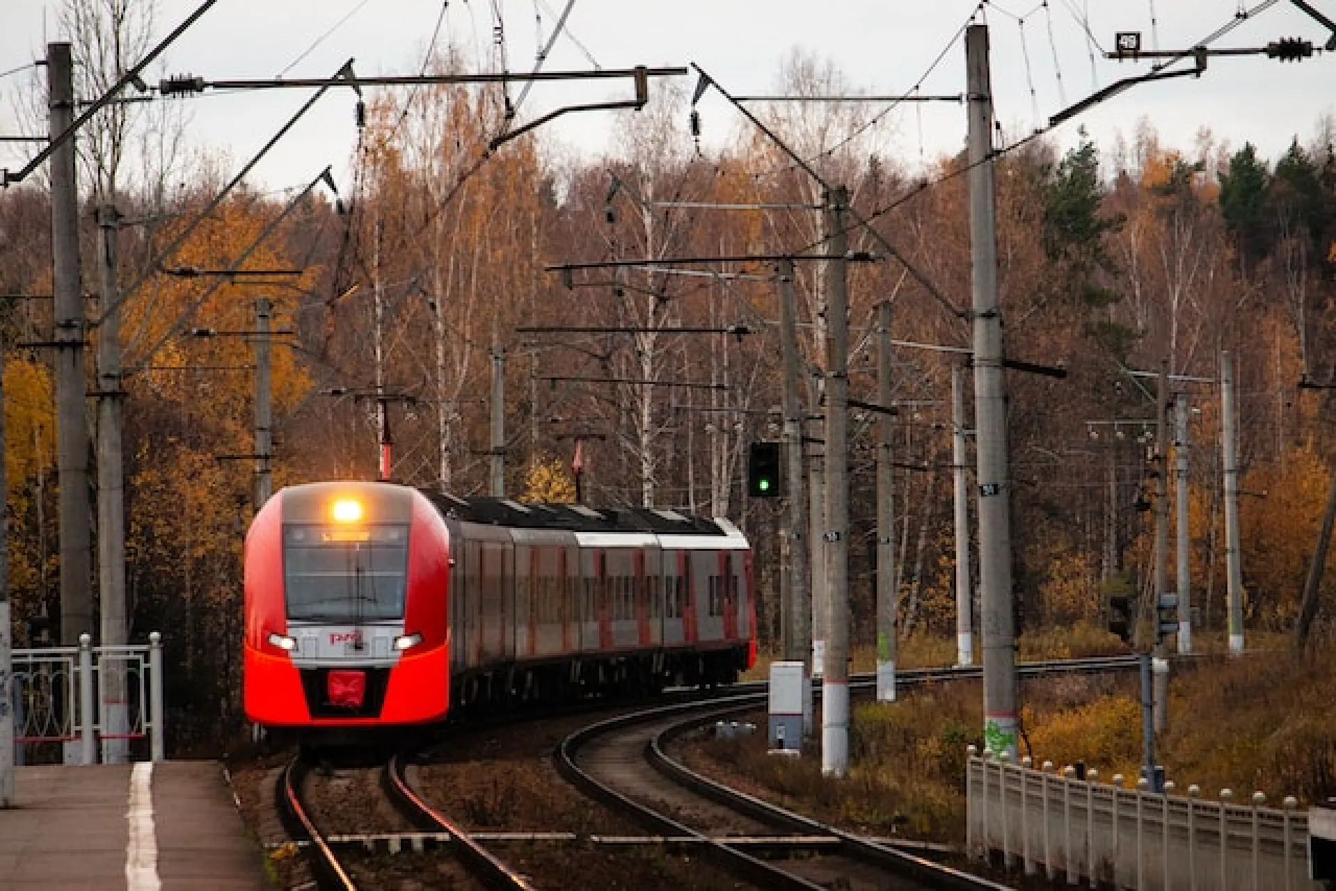 В новогодние праздники увеличат количество рейсов поезда Бийск - Томск