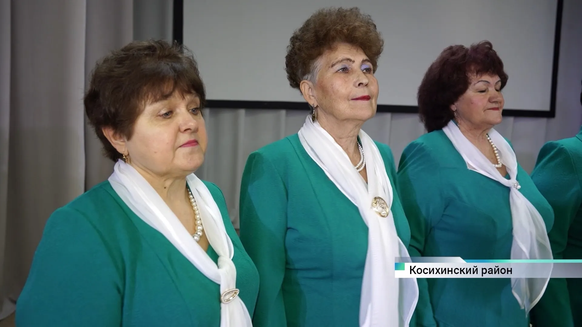 Песенный ансамбль «Калинушки» из Косихинского района выступил в шоу на федеральном канале