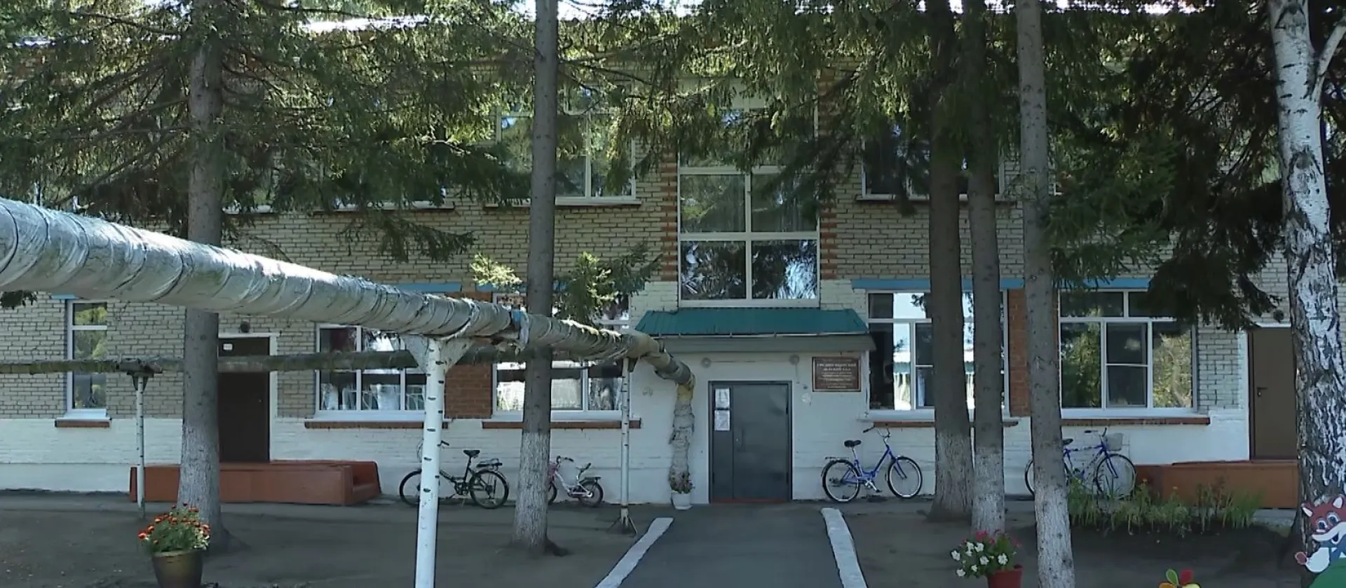 Новый спортивный зал для Среднесибирской школы планирует построить администрация Тальменского района Новый спортивный зал для Среднесибирской школы планирует построить администрация Тальменского района