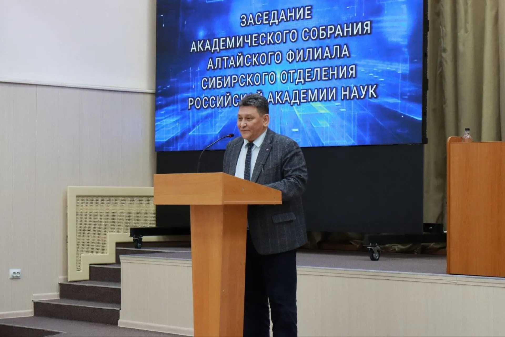 Стало известно, кто стал директором Алтайского филиала Сибирского отделения РАН