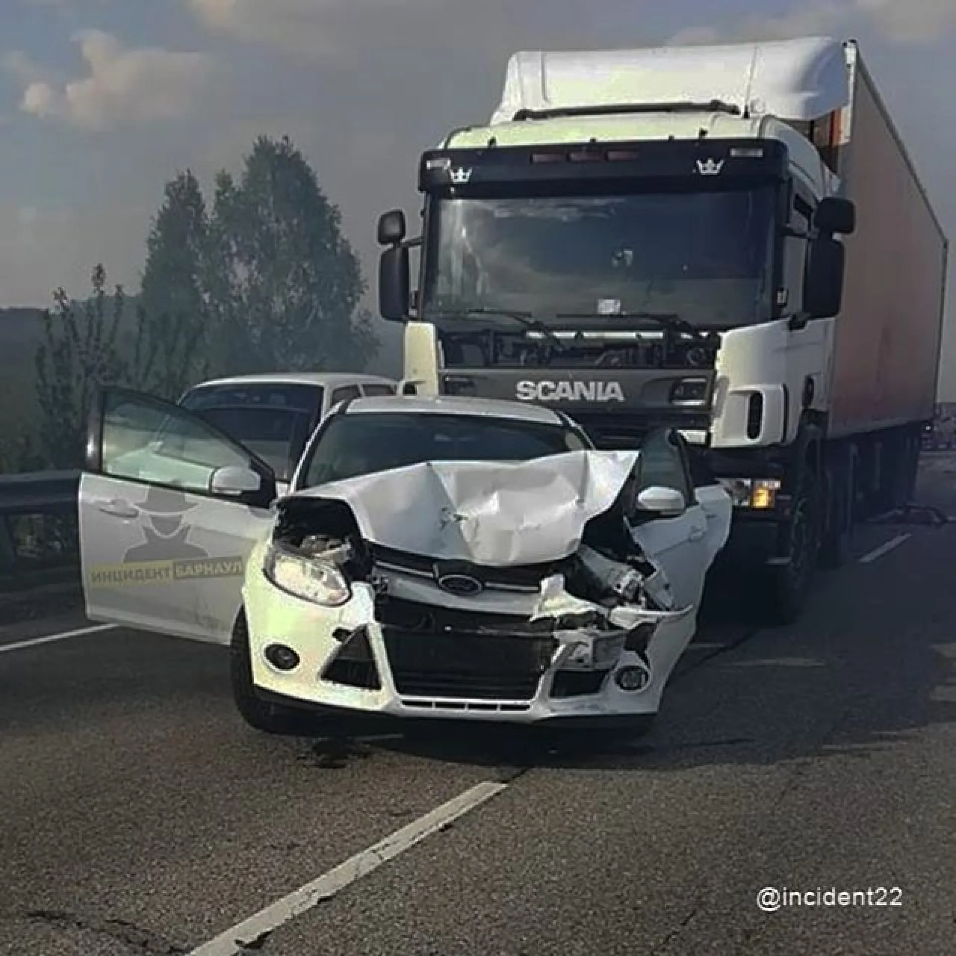 «Берегите себя и свои семьи»: депутат Госдумы Даниил Бессарабов прокомментировал смертельное ДТП на трассе в Алтайском крае «Берегите себя и свои семьи»: депутат Госдумы Даниил Бессарабов прокомментировал смертельное ДТП на трассе в Алтайском крае