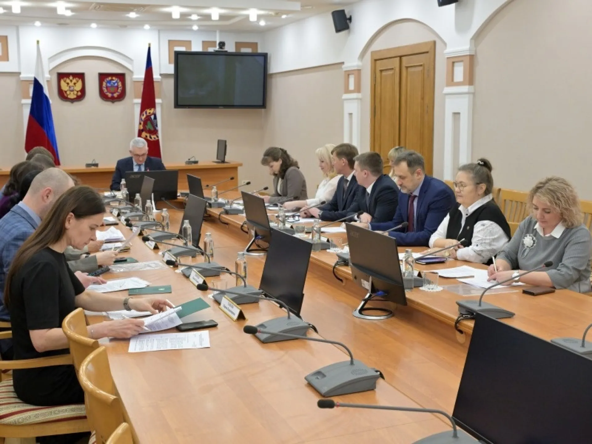 В Алтайском крае подвели итоги работы по поддержке проживающих за рубежом соотечественников в 2024 году
