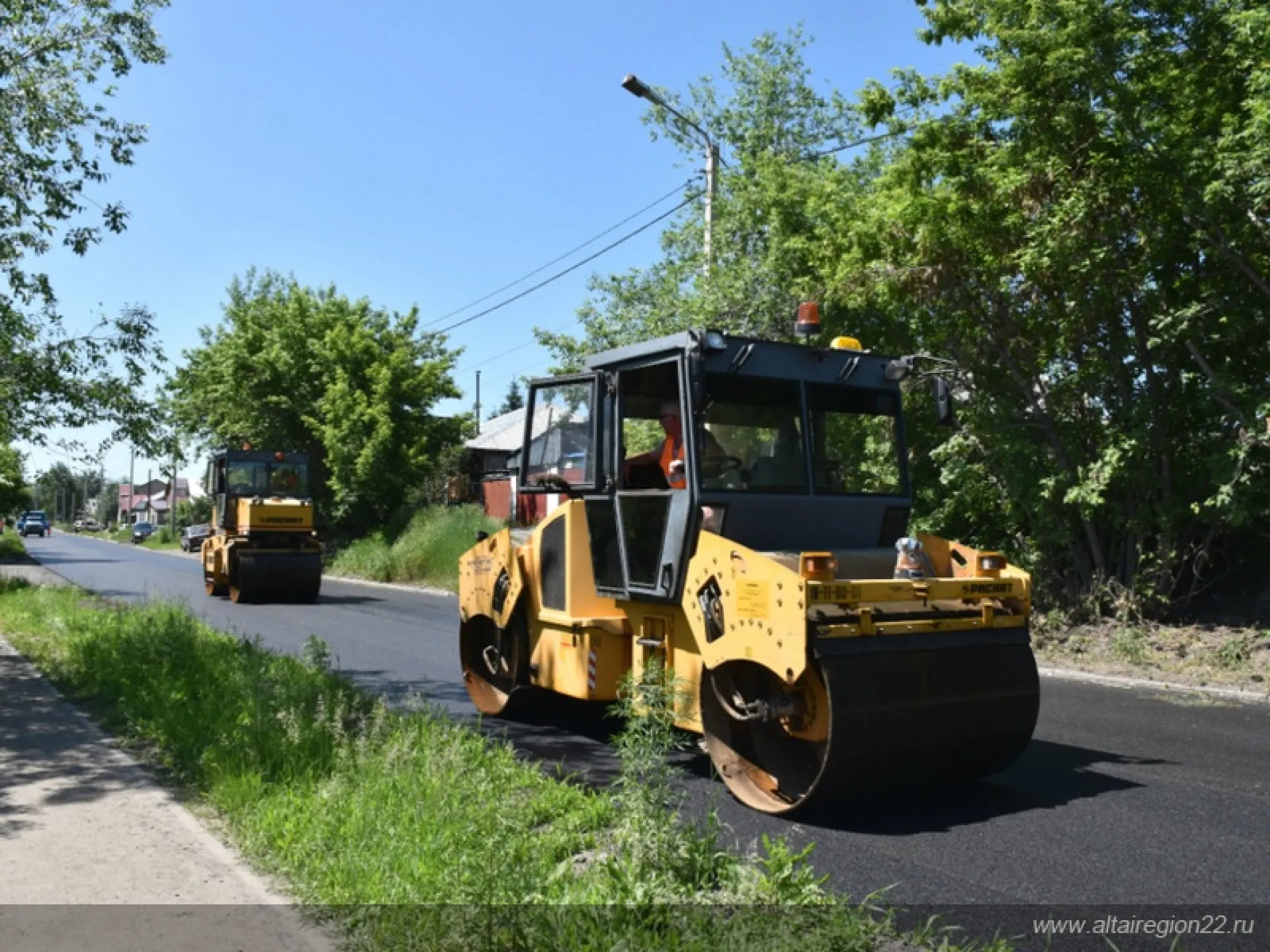 Дороги отремонтируют в Бийске по проекту «Безопасные и качественные автомобильные дороги» Дороги отремонтируют в Бийске по проекту «Безопасные и качественные автомобильные дороги»