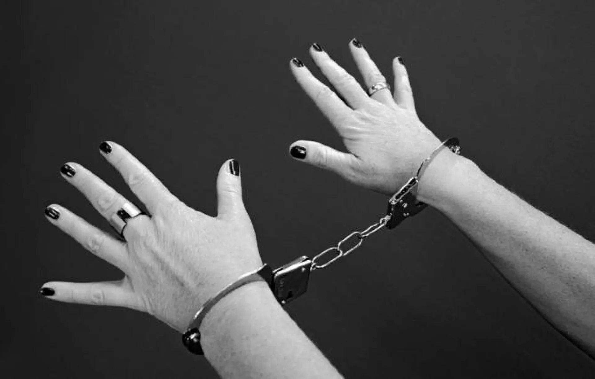 Полицейские задержали женщину за кражу куртки в Барнауле Полицейские задержали женщину за кражу куртки в Барнауле