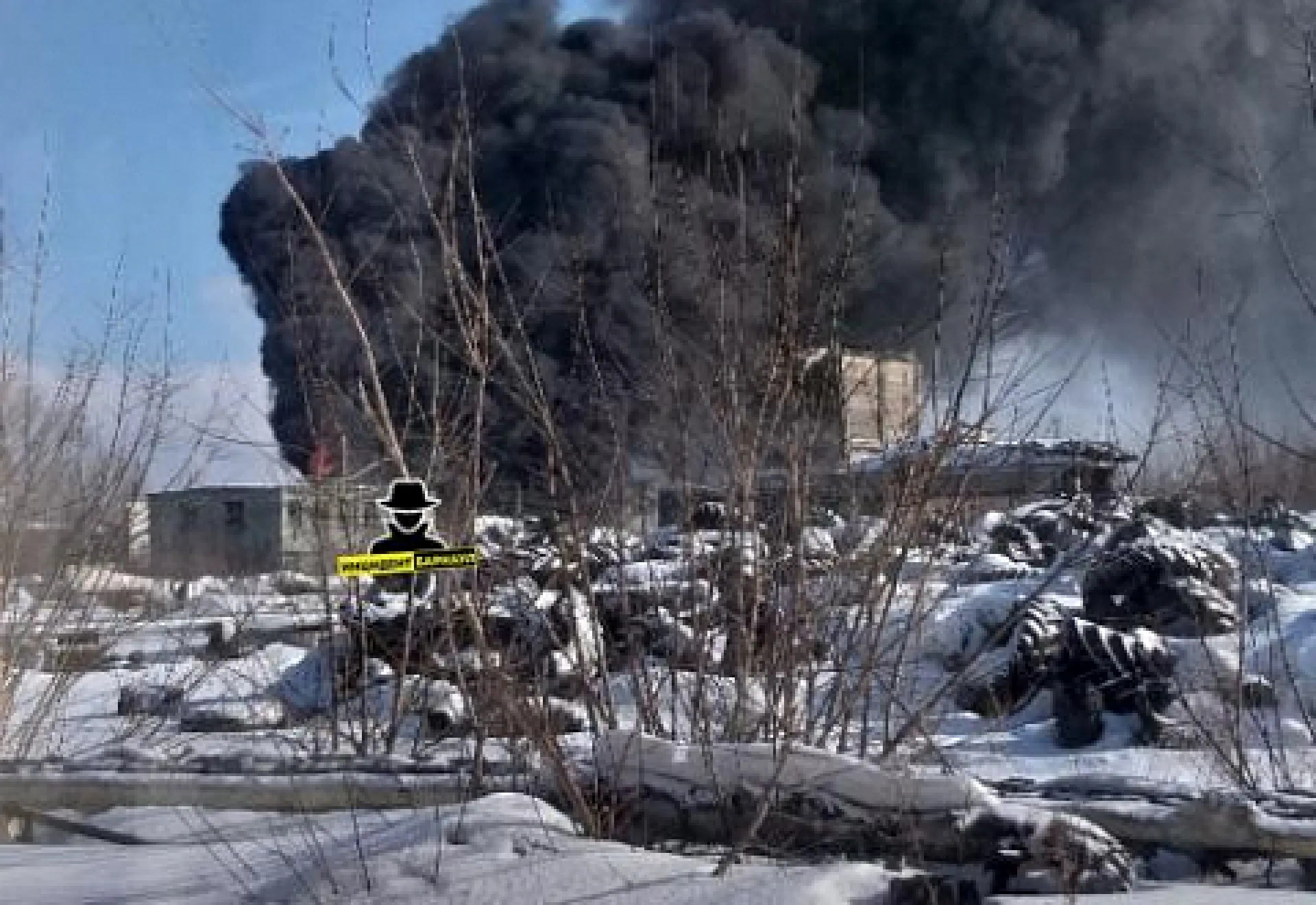 Пожар на сажевом заводе полностью ликвидировали в Барнауле